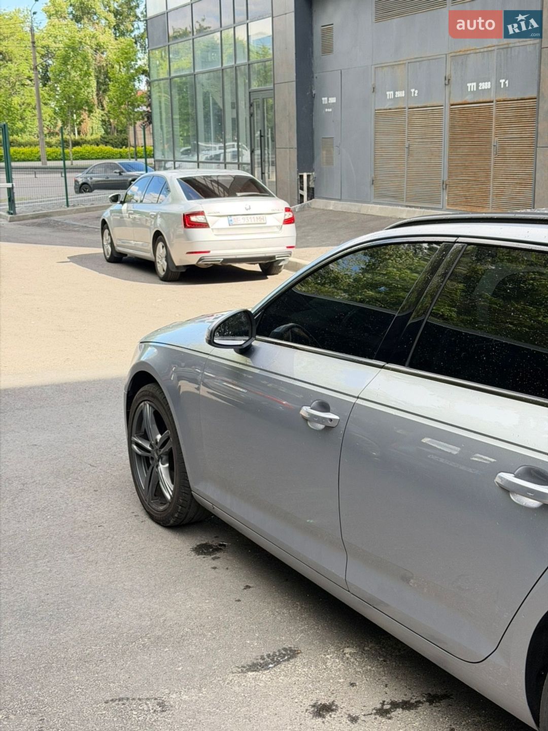 Audi A4 2016 VIN WAUZZZF41HA067432 фото оголошення 4 з 16
