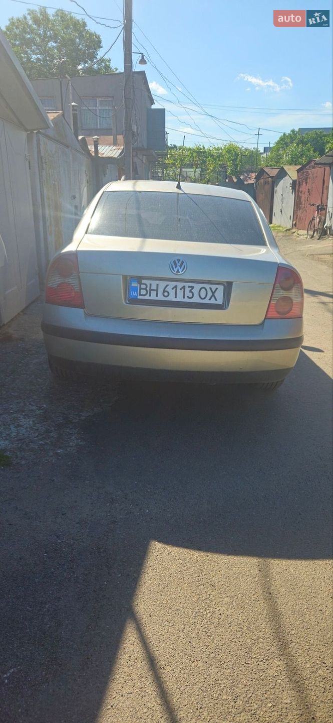 Volkswagen Passat 2005 VIN WVWZZZ3BZ5P055233 фото оголошення 11 з 14