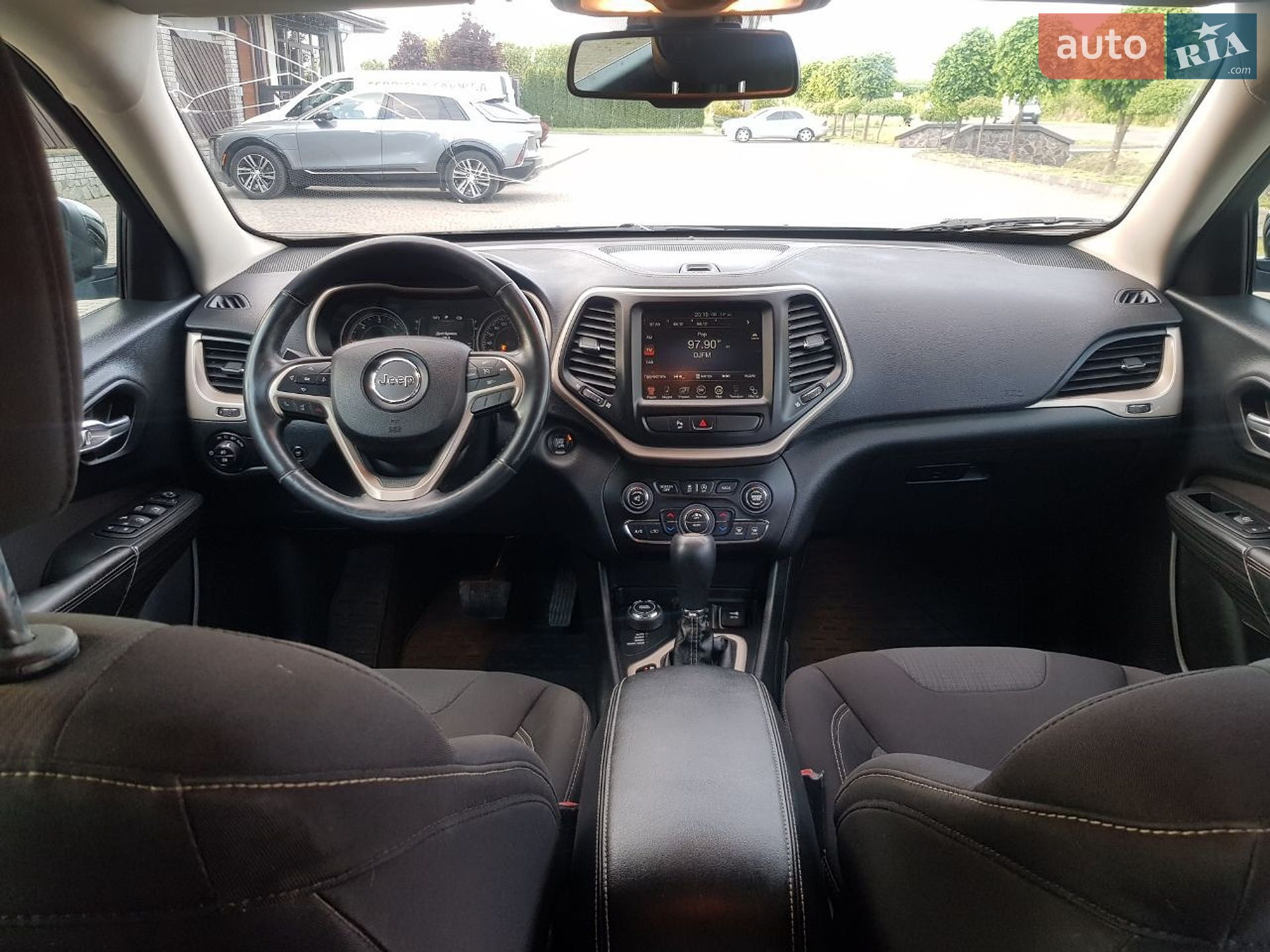 Jeep Cherokee 2015 VIN 1C4PJMCYXFW763508 фото оголошення 7 з 8