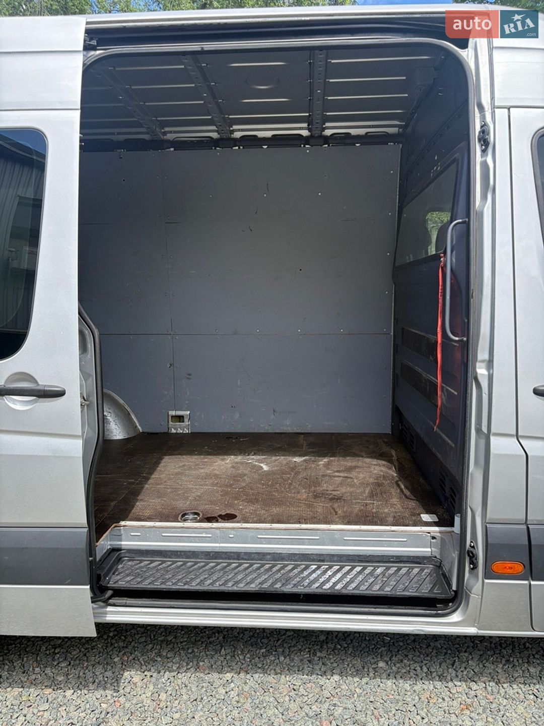 Volkswagen Crafter 2014 VIN WV1ZZZ2EZF6015230 фото оголошення 7 з 13