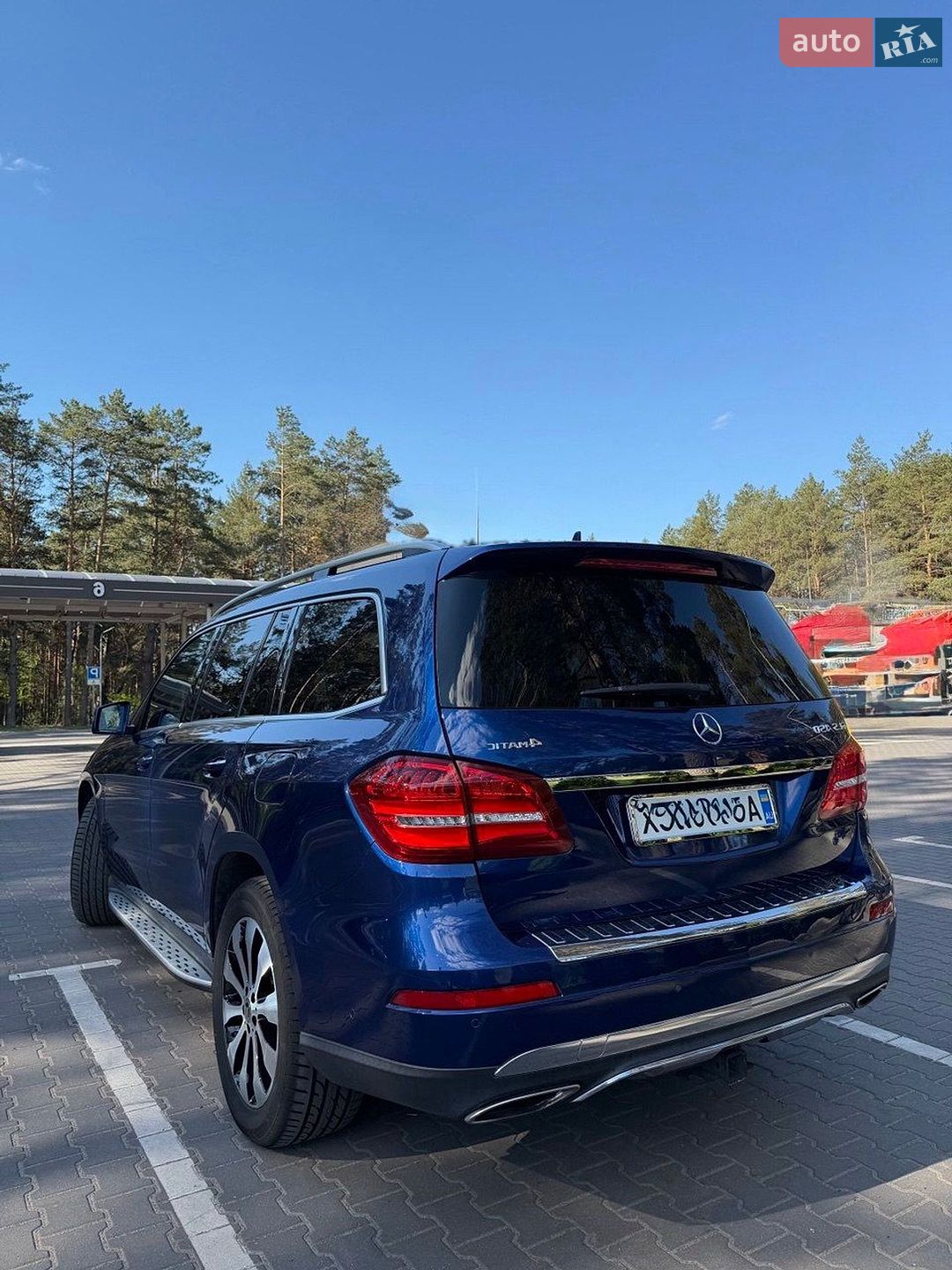 Mercedes-Benz GLS-Class 2018 VIN 4JGDF6EE4JB124510 фото оголошення 17 з 34