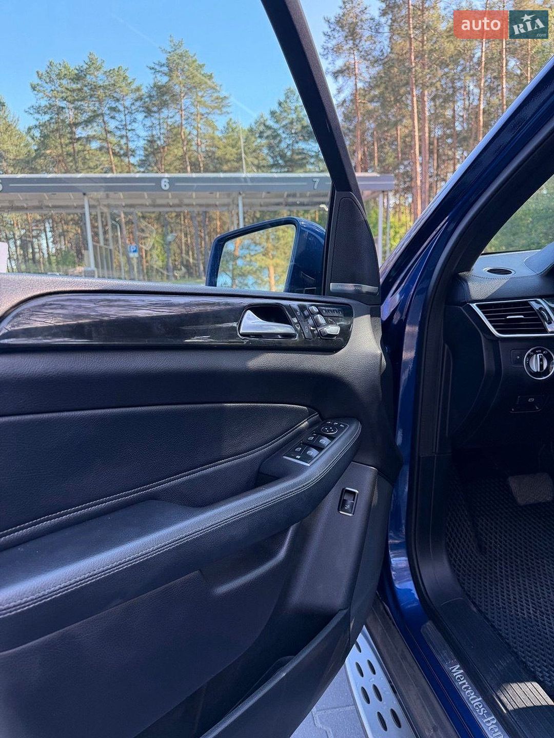 Mercedes-Benz GLS-Class 2018 VIN 4JGDF6EE4JB124510 фото оголошення 33 з 34