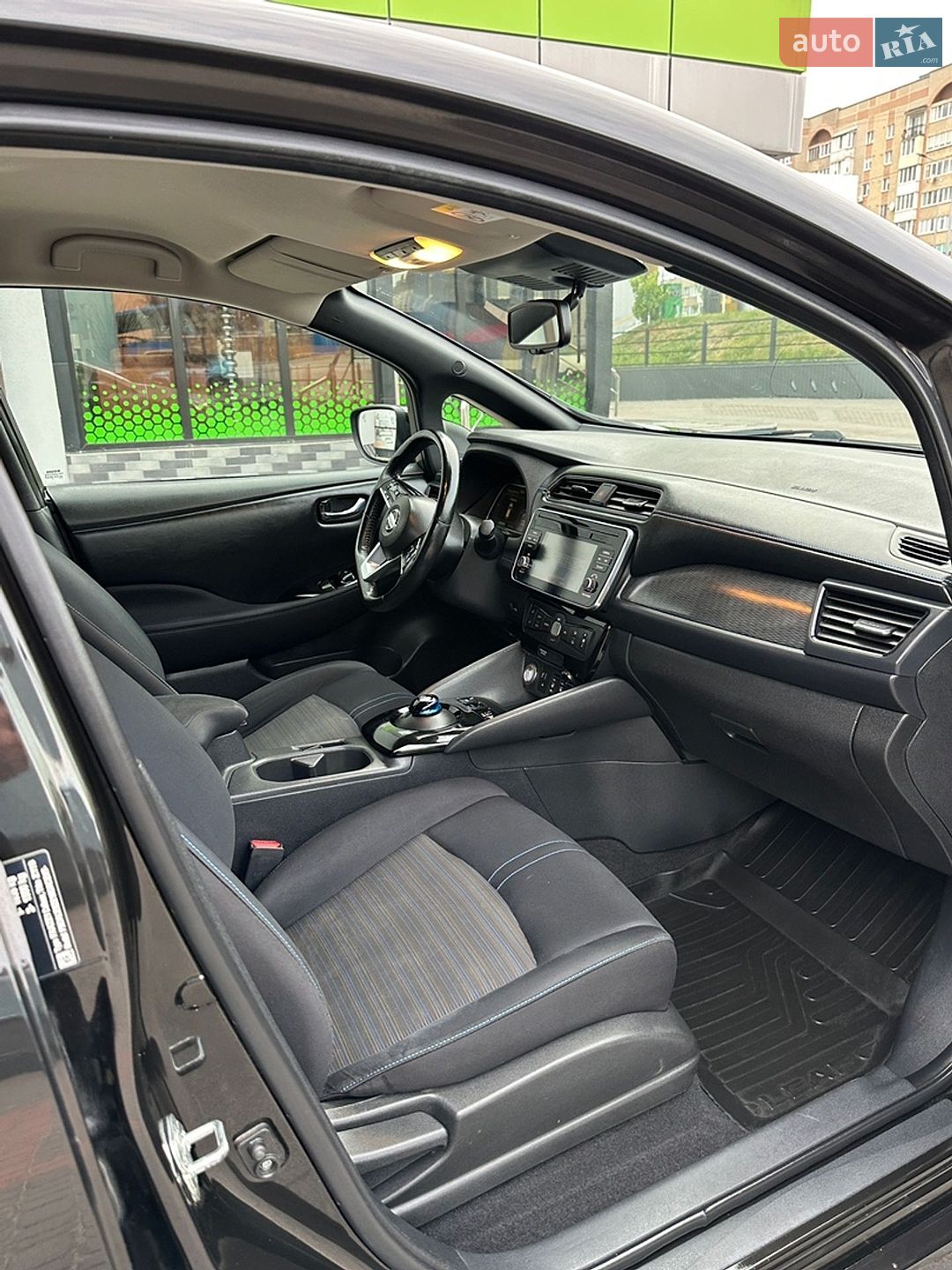 Nissan Leaf 2018 VIN SJNFAAZE1U0008366 фото оголошення 30 з 48