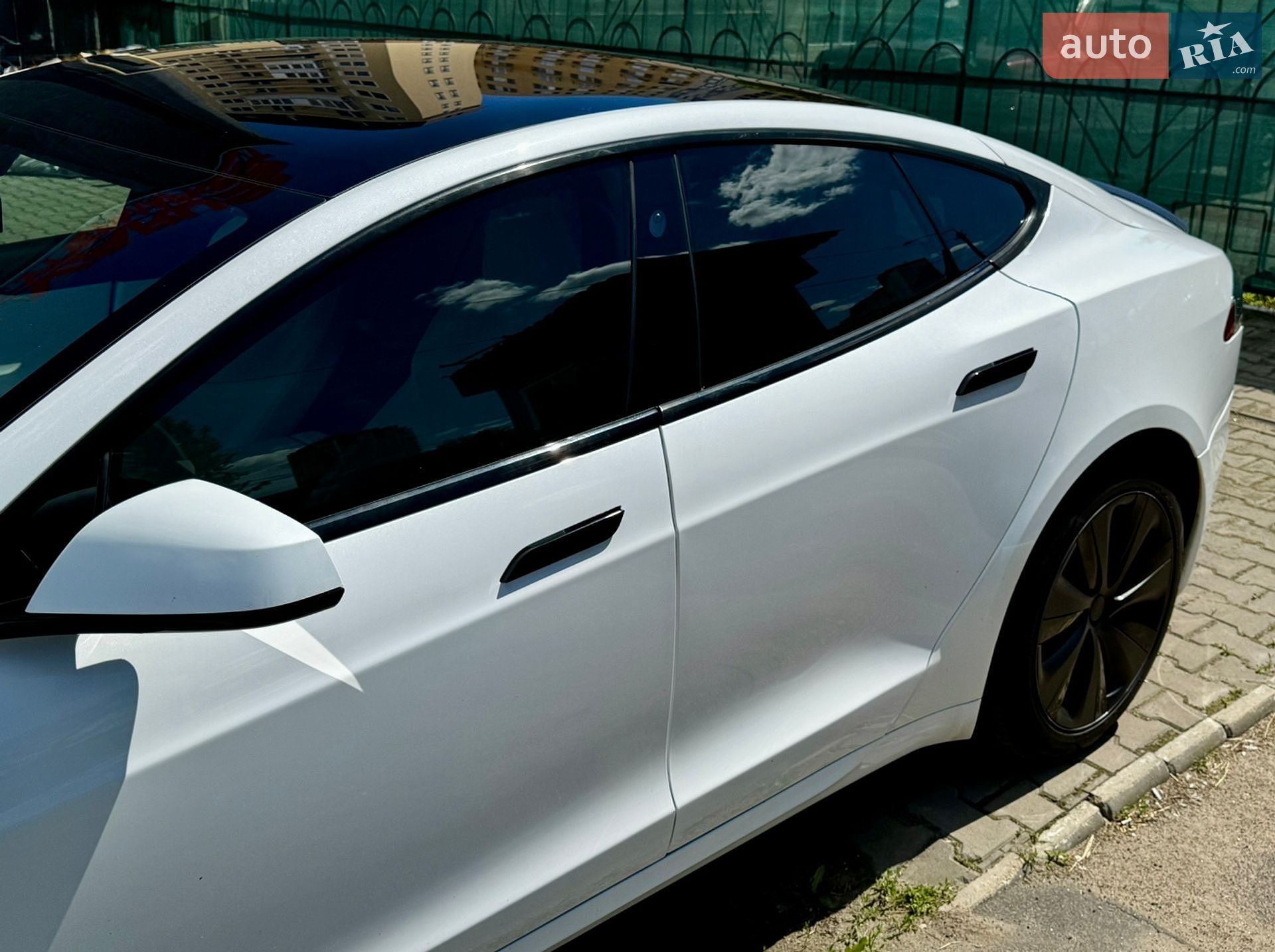 Tesla Model S 2022 VIN 5YJSA1E54NF468161 фото оголошення 6 з 21