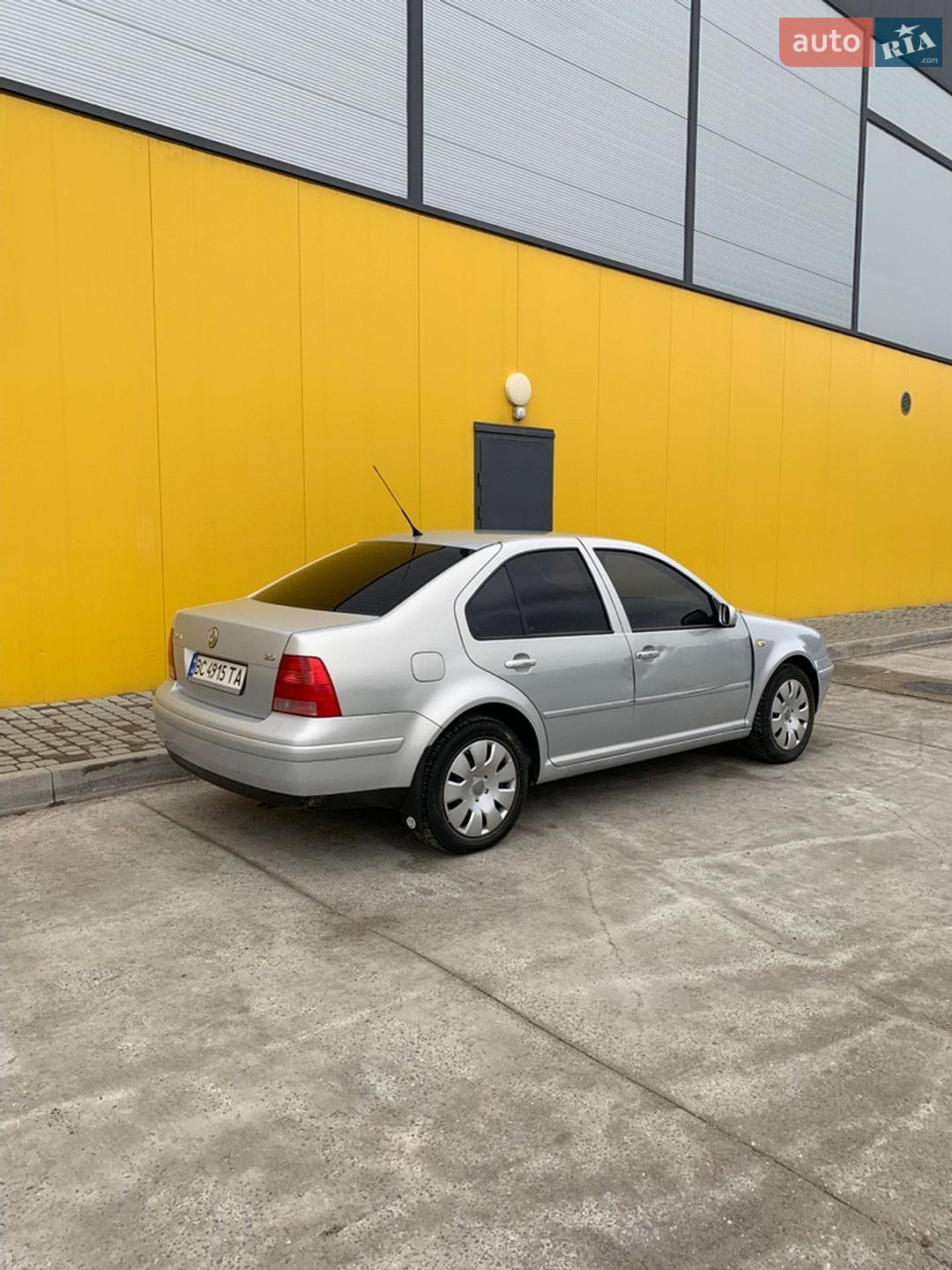 Volkswagen Bora 1999 VIN WVWZZZ1JZXW477402 фото оголошення 3 з 21