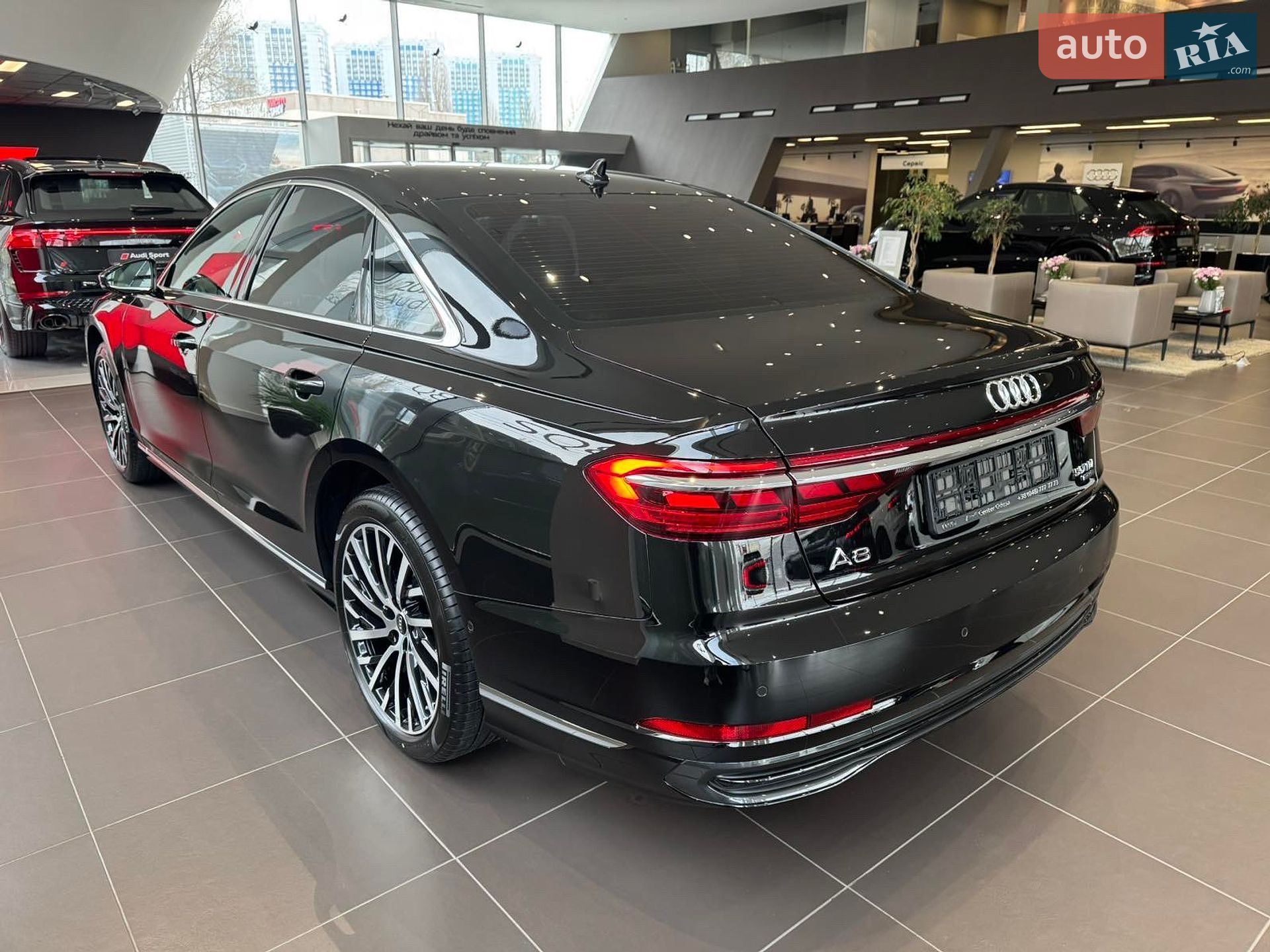 Audi A8 2026 VIN WAUZZZF8XTN003412 фото оголошення 6 з 15