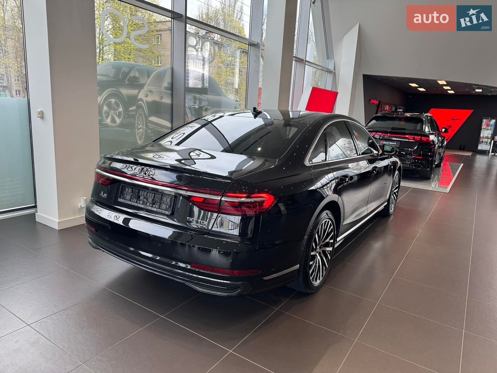 Audi A8 2026 VIN WAUZZZF8XTN003412 фото оголошення 7 з 15