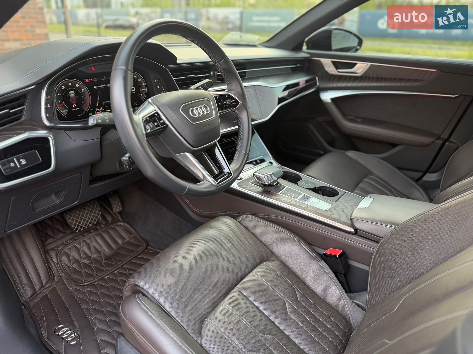 Audi A6 2022 VIN WAUM2BF24NN052500 фото оголошення 15 з 44