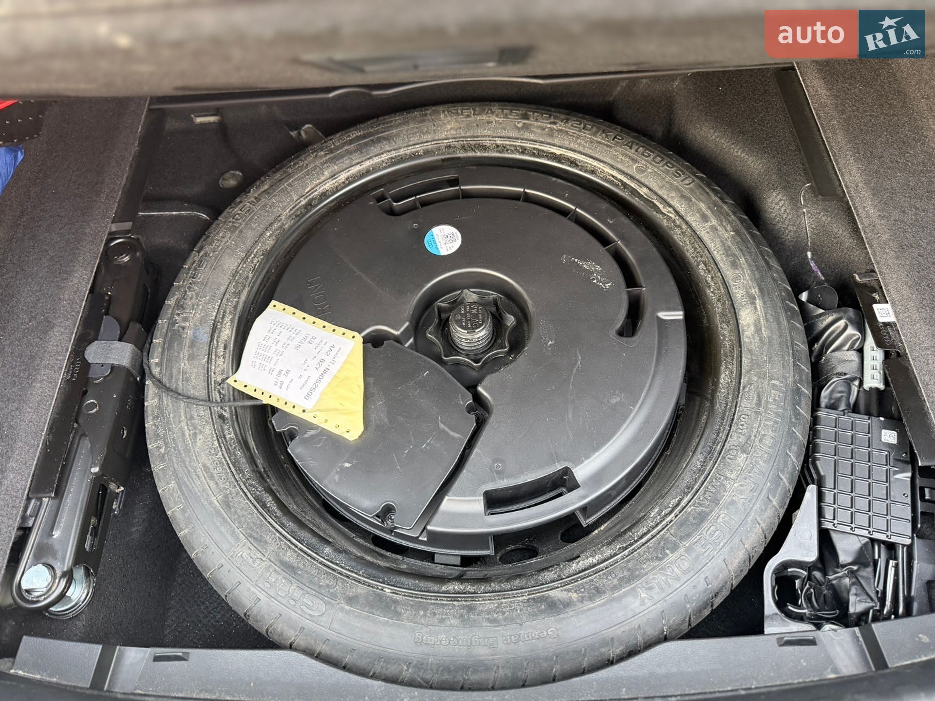 Audi A6 2022 VIN WAUM2BF24NN052500 фото оголошення 43 з 44