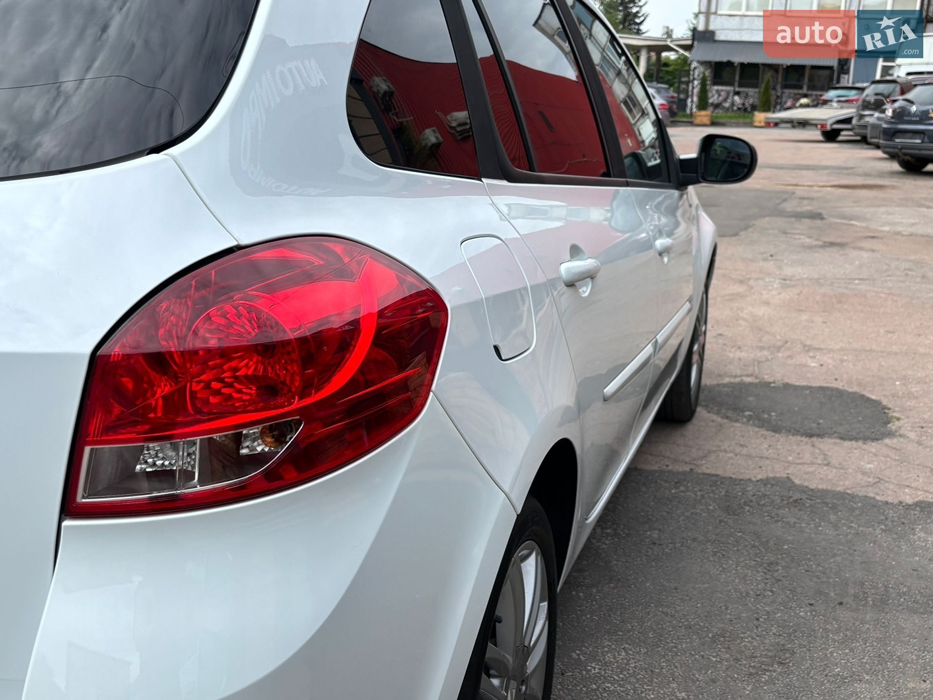 Renault Clio 2011 VIN VF1KRC40H46400424 фото оголошення 17 з 80