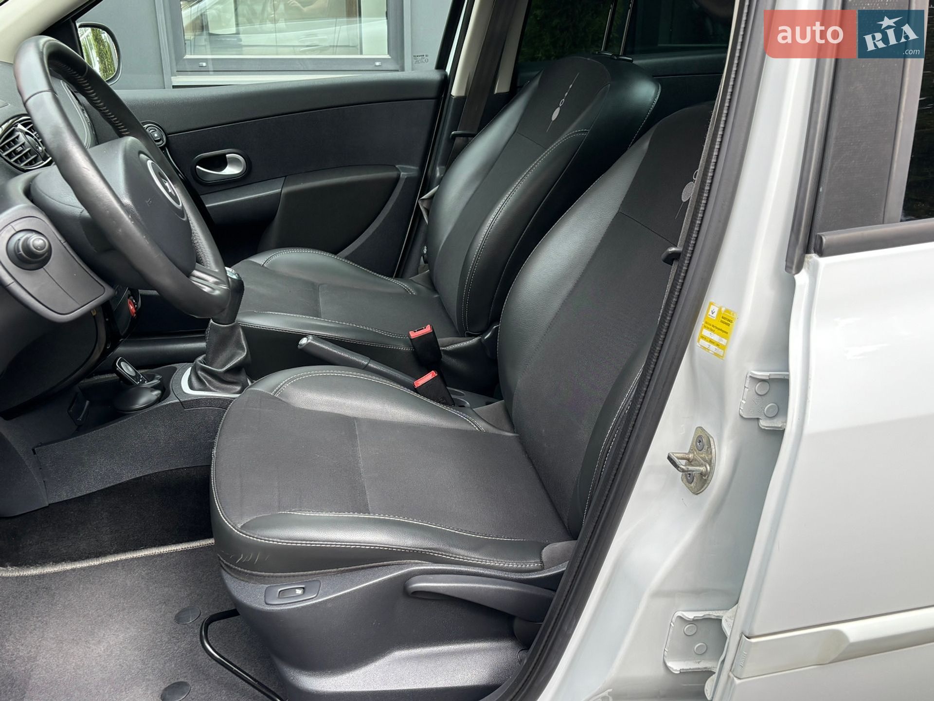 Renault Clio 2011 VIN VF1KRC40H46400424 фото оголошення 33 з 80