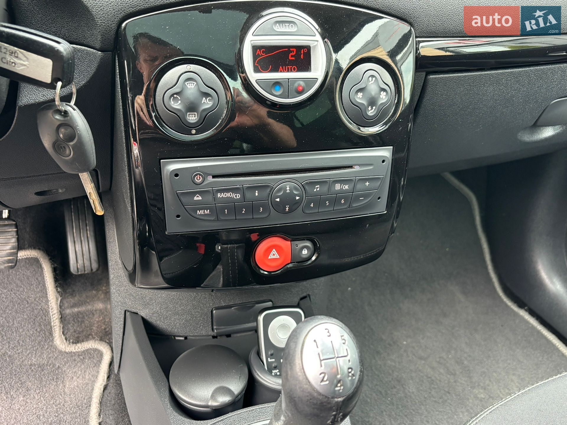 Renault Clio 2011 VIN VF1KRC40H46400424 фото оголошення 42 з 80