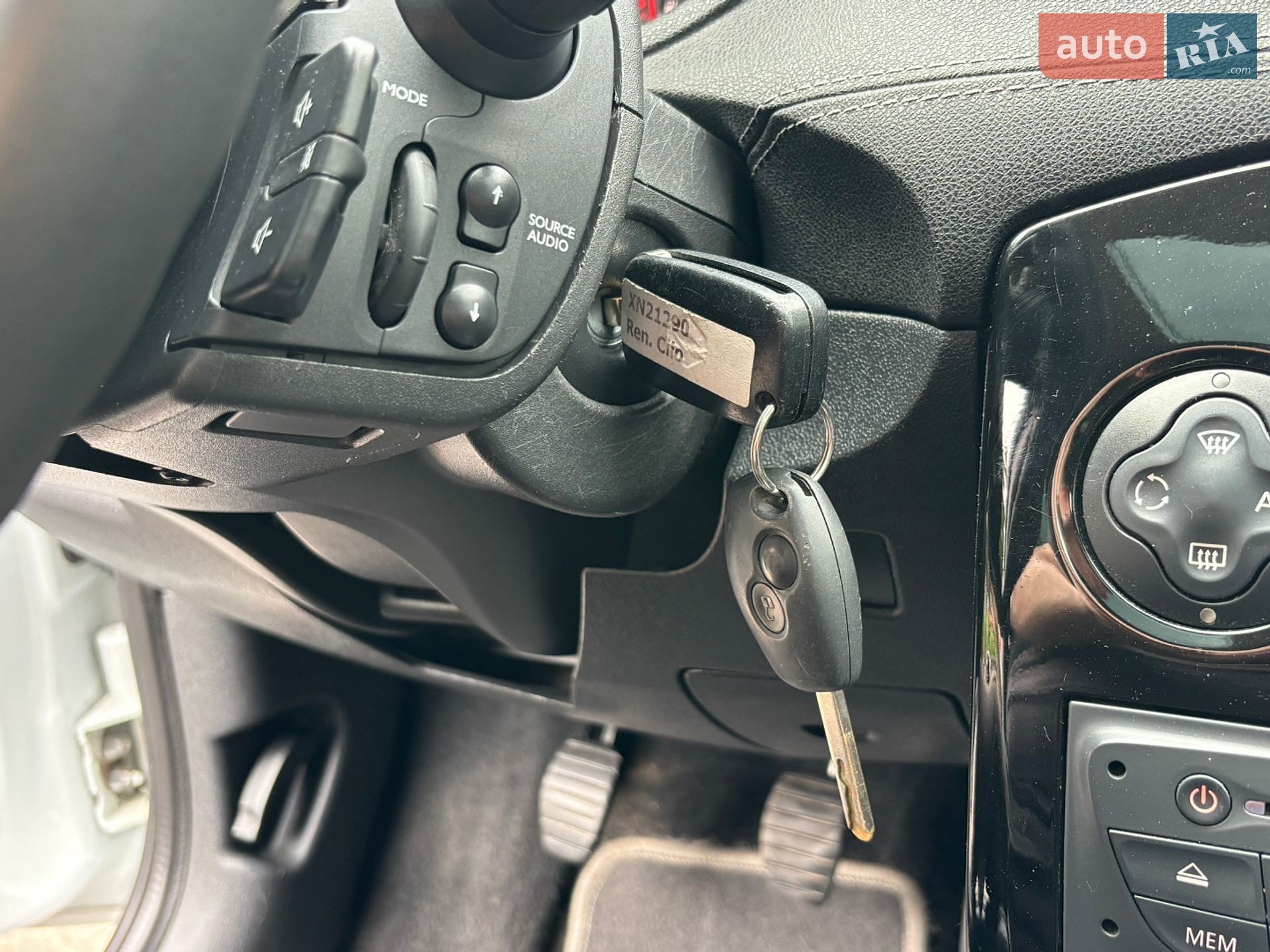 Renault Clio 2011 VIN VF1KRC40H46400424 фото оголошення 43 з 80