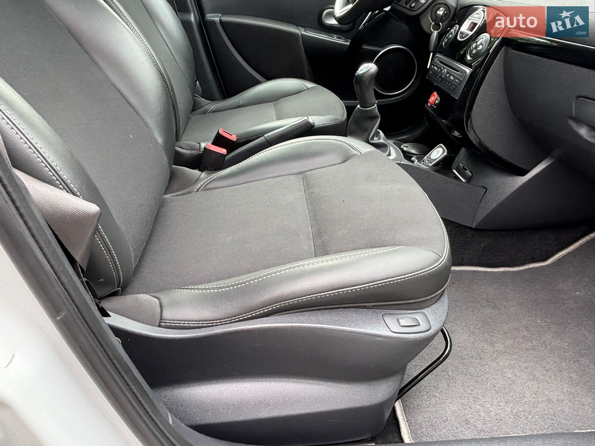 Renault Clio 2011 VIN VF1KRC40H46400424 фото оголошення 66 з 80
