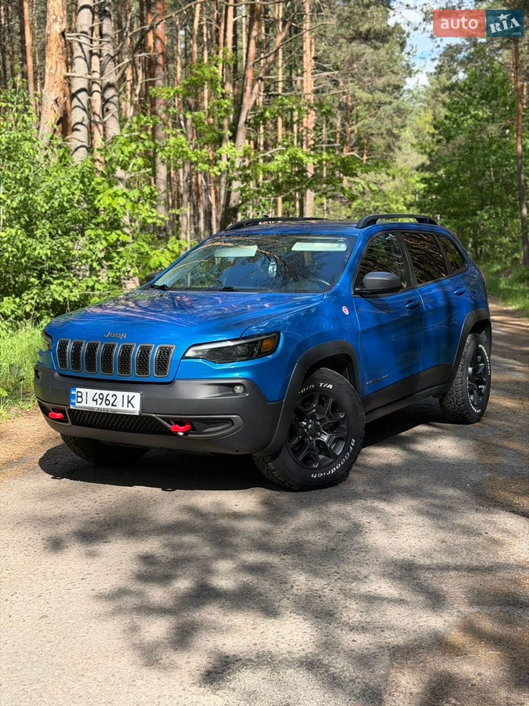 Jeep Cherokee 2019 VIN 1C4PJMBX9KD363342 фото оголошення 4 з 46