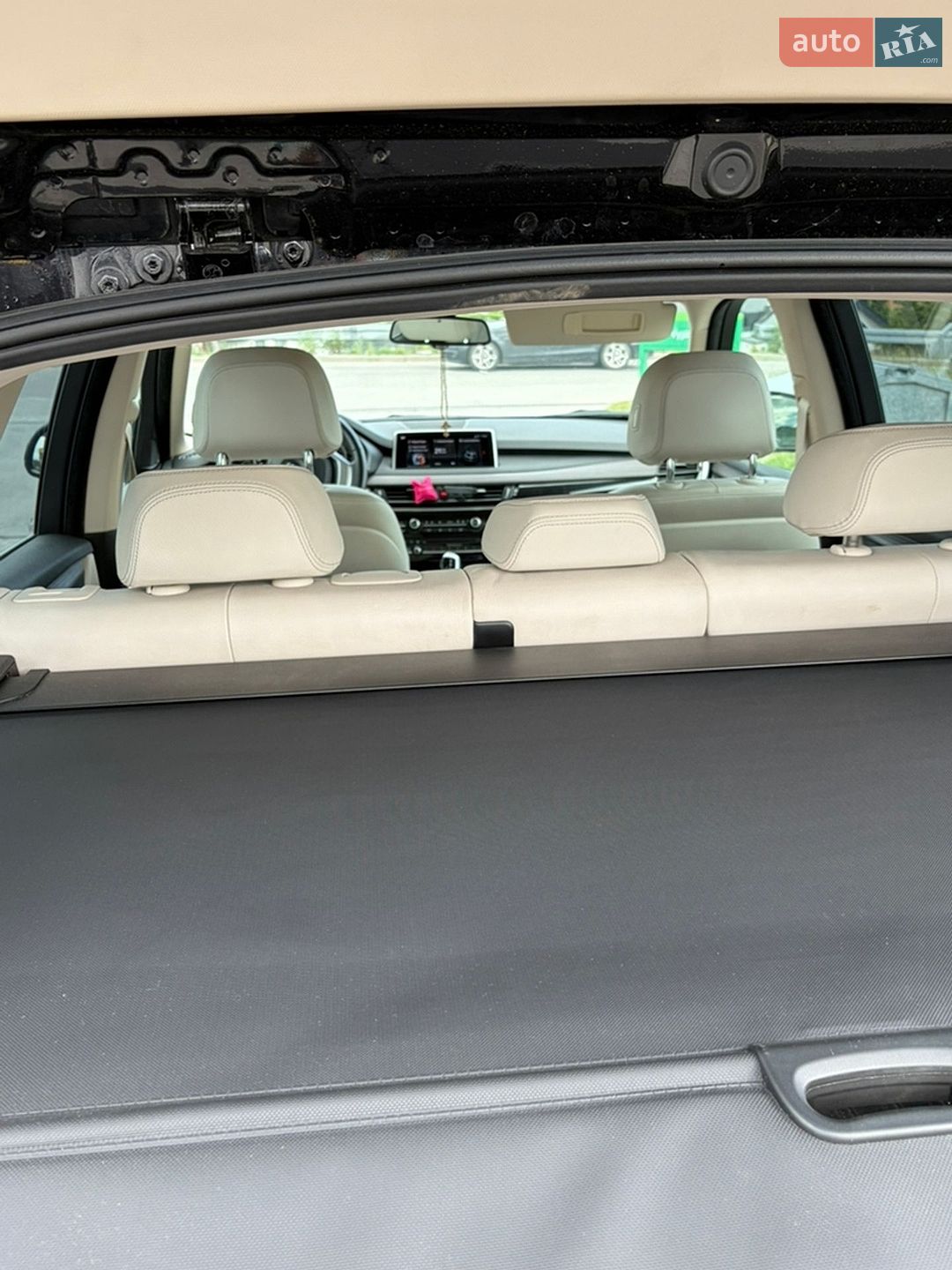 BMW X5 2018 VIN WBALS010900Z86244 фото оголошення 15 з 26