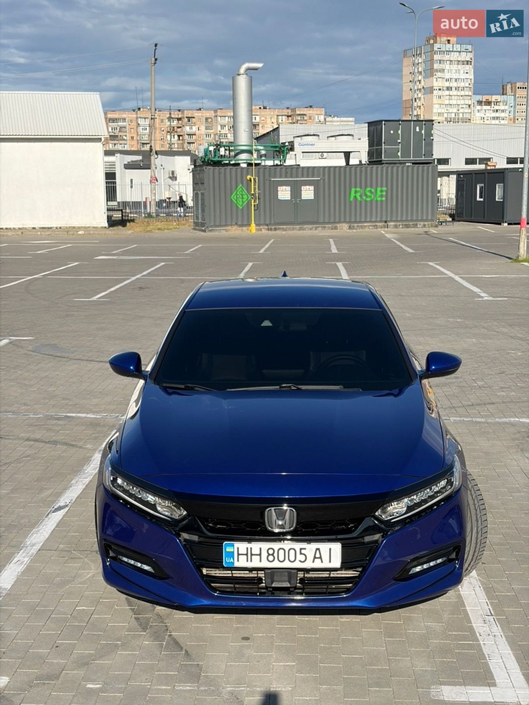 Honda Accord 2017 VIN 1HGCV1F30JA000678 фото оголошення 4 з 29
