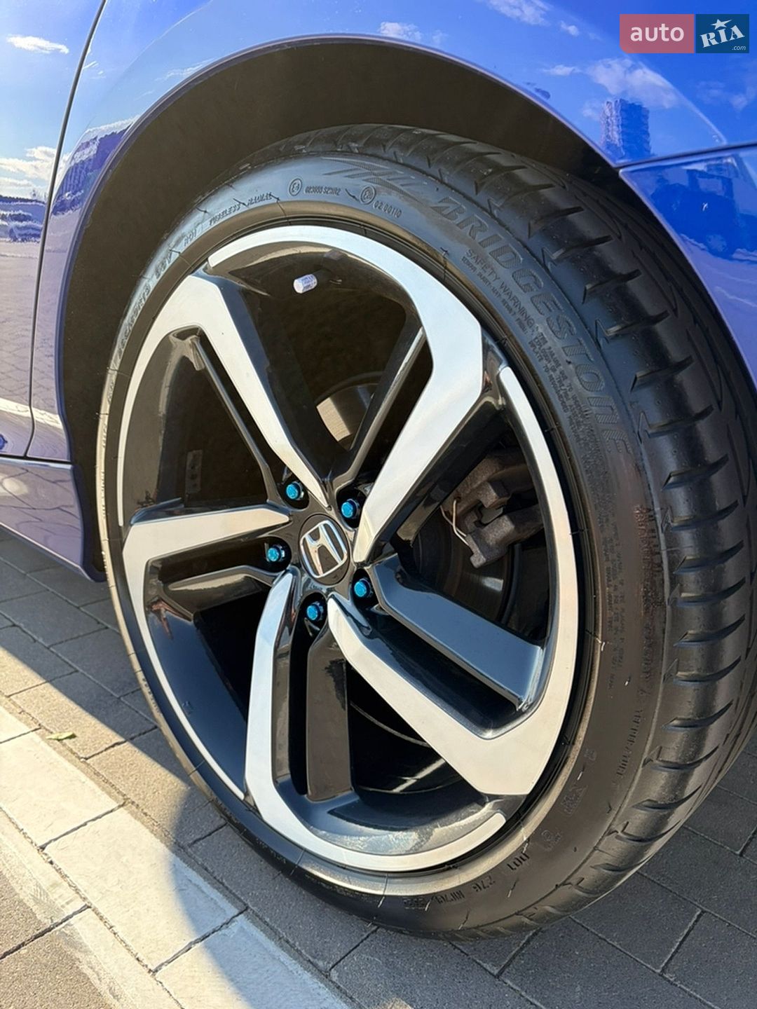 Honda Accord 2017 VIN 1HGCV1F30JA000678 фото оголошення 11 з 29