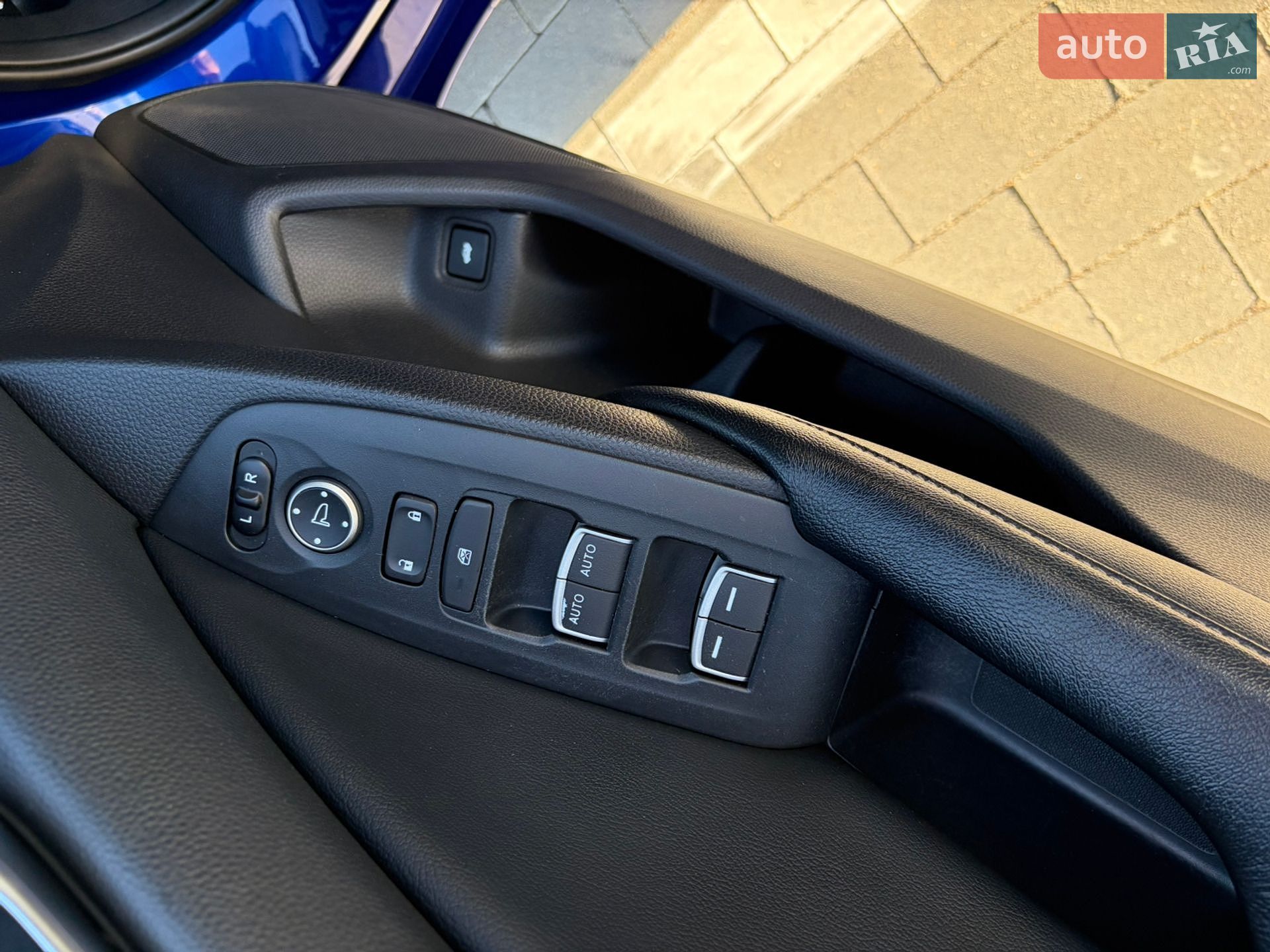 Honda Accord 2017 VIN 1HGCV1F30JA000678 фото оголошення 17 з 29