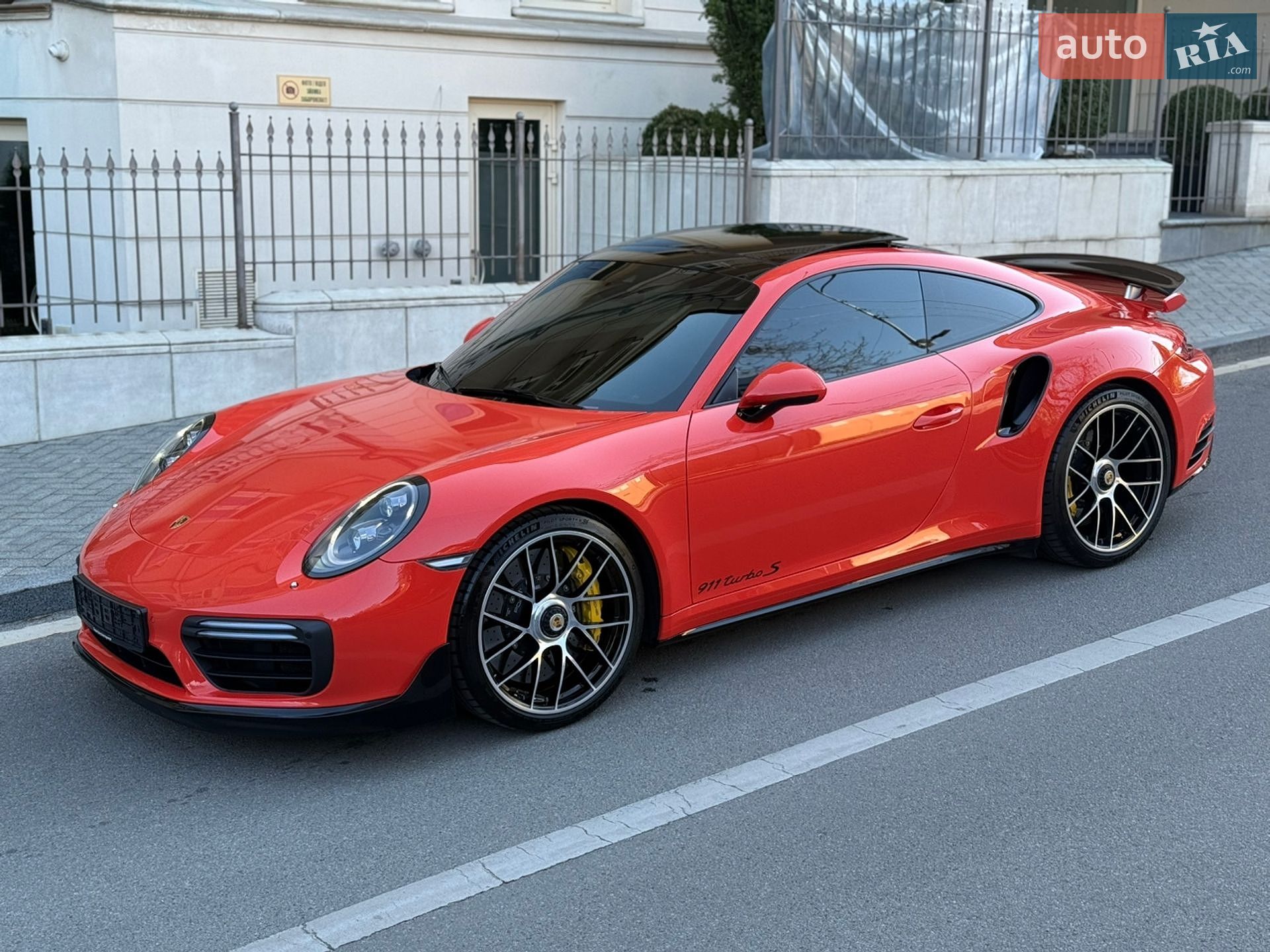 Porsche 911 2016 VIN WP0ZZZ99ZHS161749 фото оголошення 32 з 65