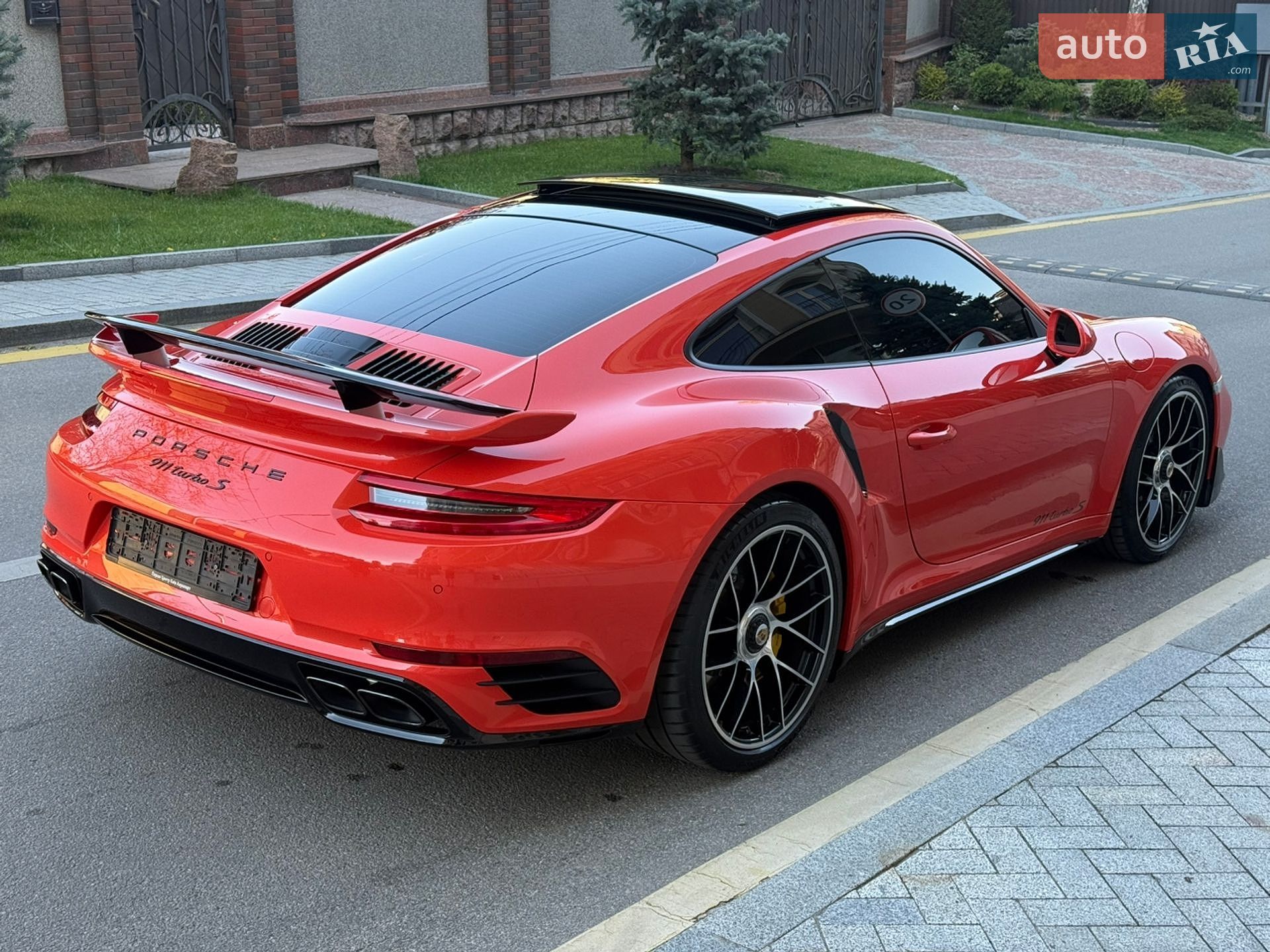 Porsche 911 2016 VIN WP0ZZZ99ZHS161749 фото оголошення 39 з 65