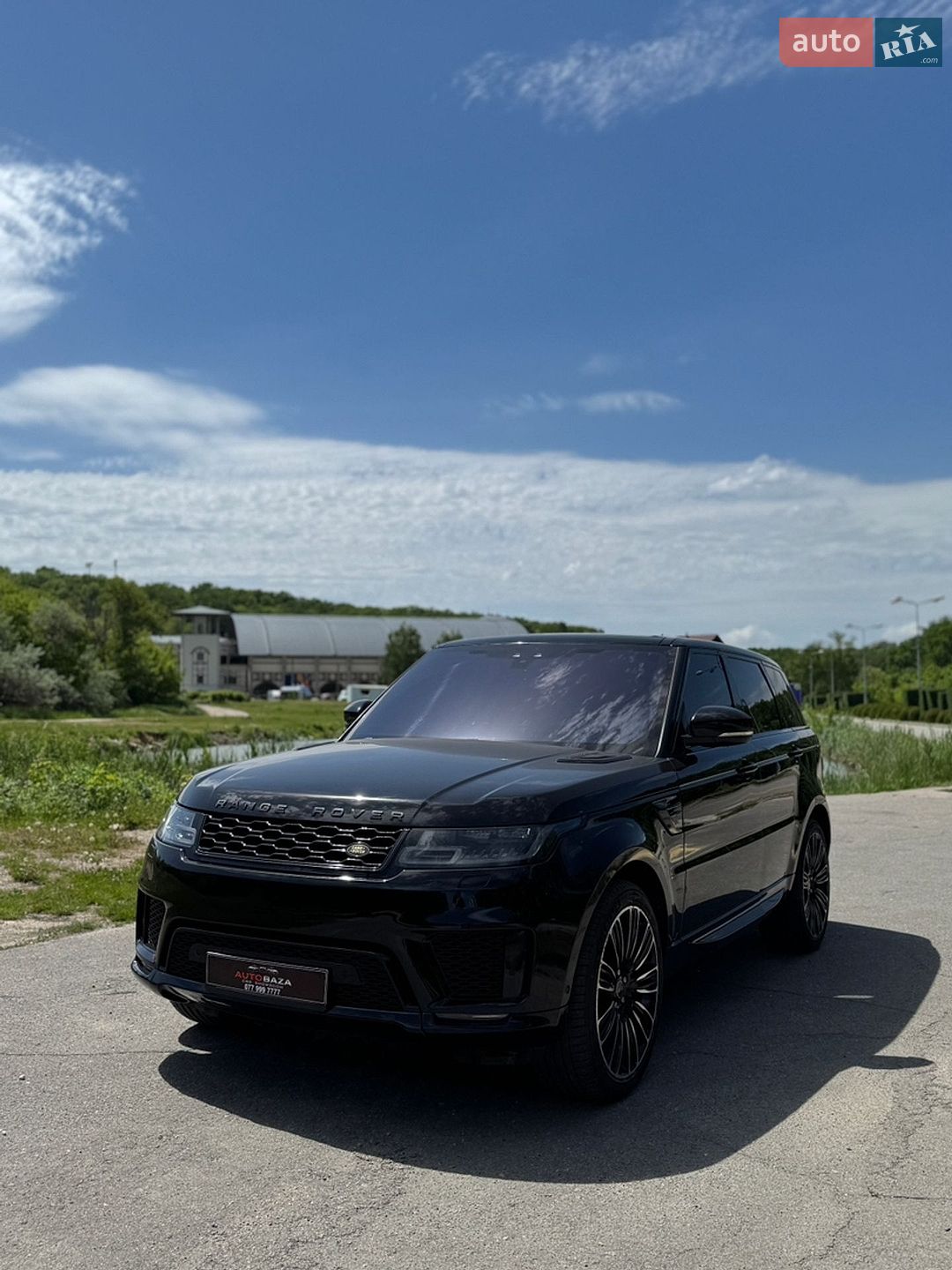 Land Rover Range Rover Sport 2018 VIN SALWR2RV4JA402540 фото оголошення 3 з 29