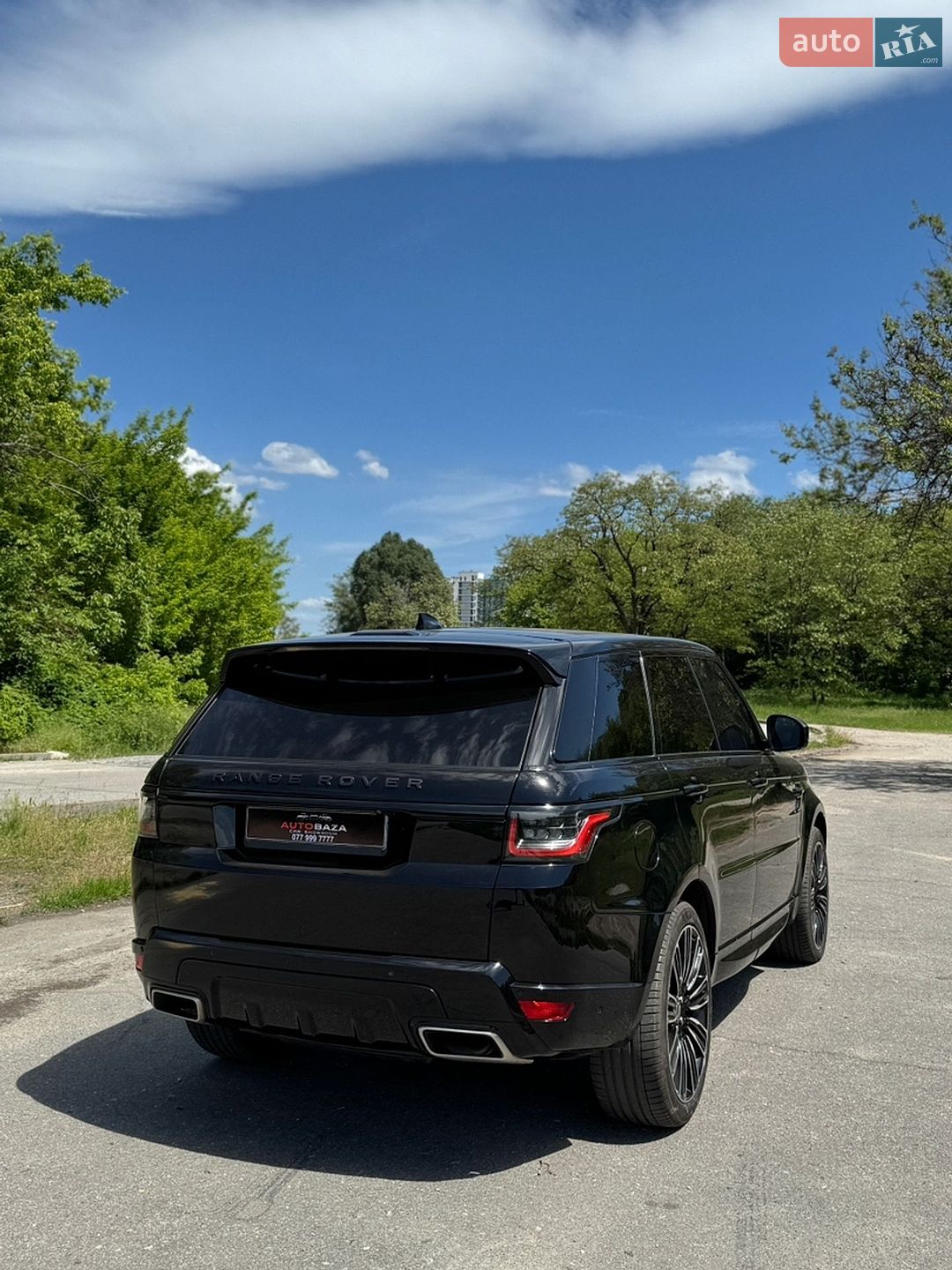 Land Rover Range Rover Sport 2018 VIN SALWR2RV4JA402540 фото оголошення 8 з 29