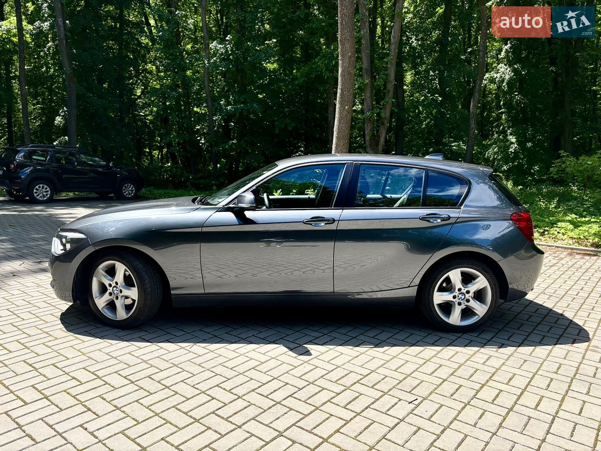 BMW 1 Series 2013 VIN WBA1C71090J947600 фото оголошення 3 з 28