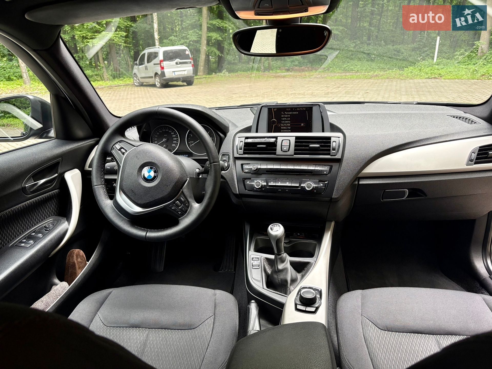 BMW 1 Series 2013 VIN WBA1C71090J947600 фото оголошення 10 з 28