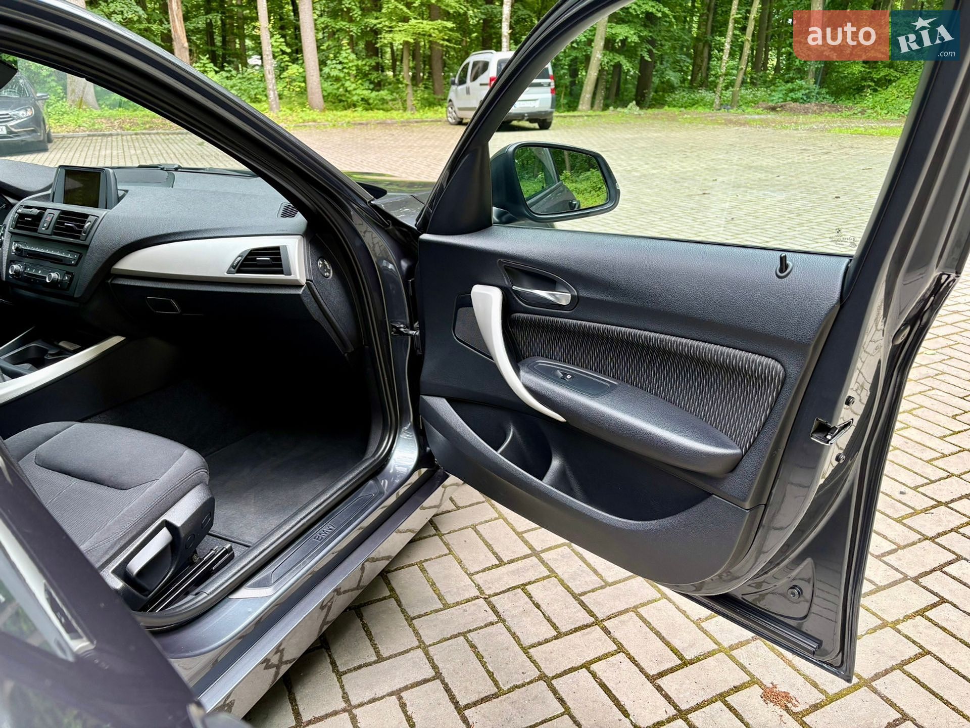BMW 1 Series 2013 VIN WBA1C71090J947600 фото оголошення 14 з 28