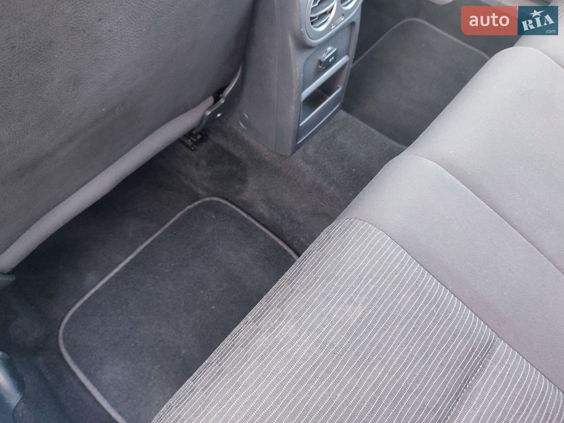 Volkswagen Tiguan 2013 VIN WVGBV3AX7EW545782 фото оголошення 13 з 27
