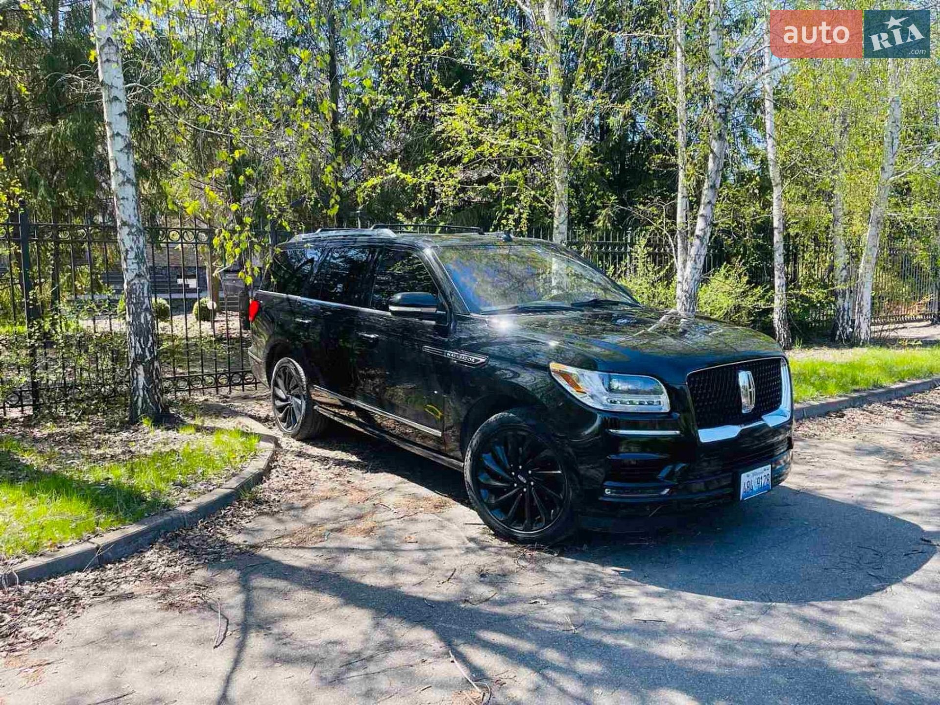 Lincoln Navigator 2020 VIN 5LMJJ2LTXLEL13589 фото оголошення 3 з 29