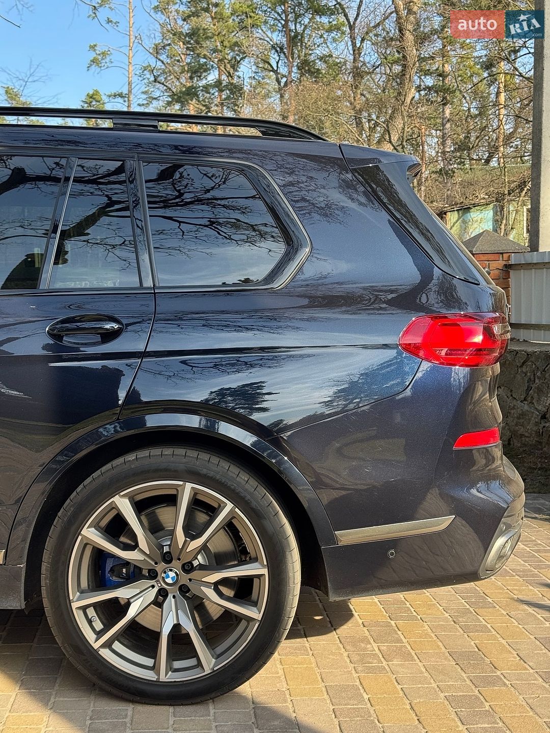 BMW X7 2019 VIN 5UXCX6C02L9B33741 фото оголошення 9 з 29