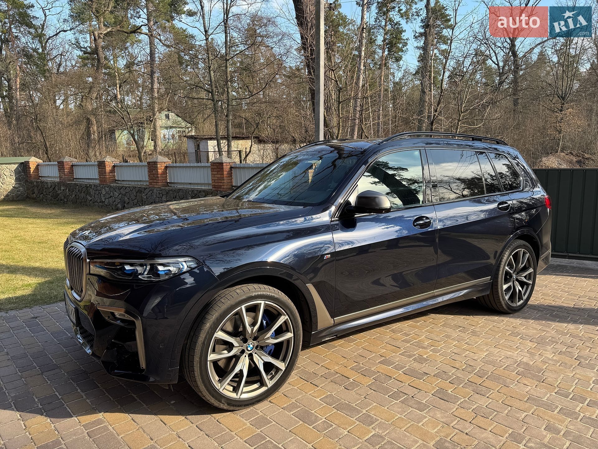 BMW X7 2019 VIN 5UXCX6C02L9B33741 фото оголошення 2 з 29