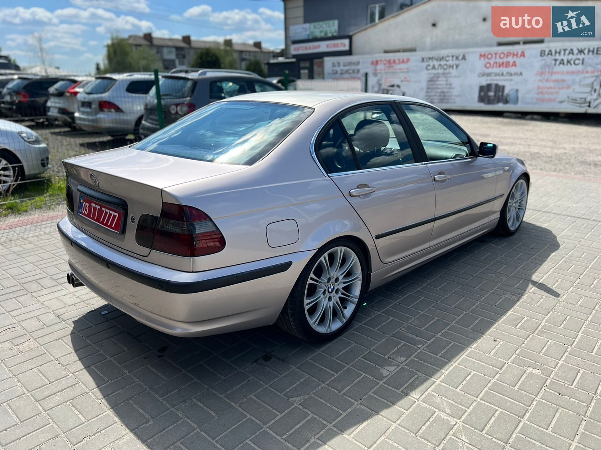 BMW 3 Series 2004 VIN WBAEY71080KS58211 фото оголошення 8 з 79