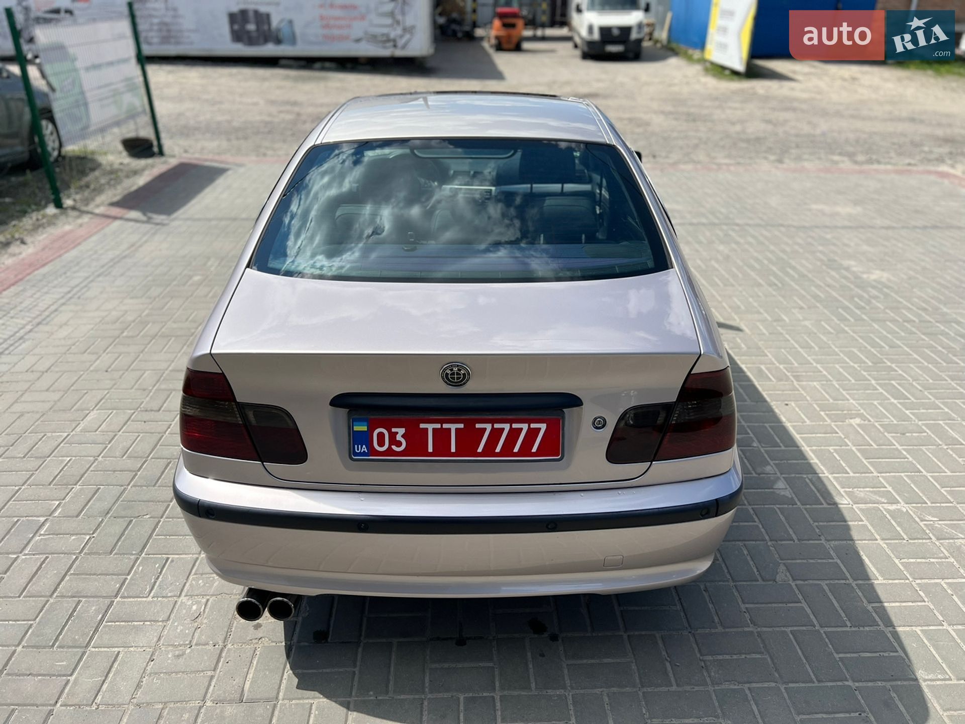 BMW 3 Series 2004 VIN WBAEY71080KS58211 фото оголошення 10 з 79