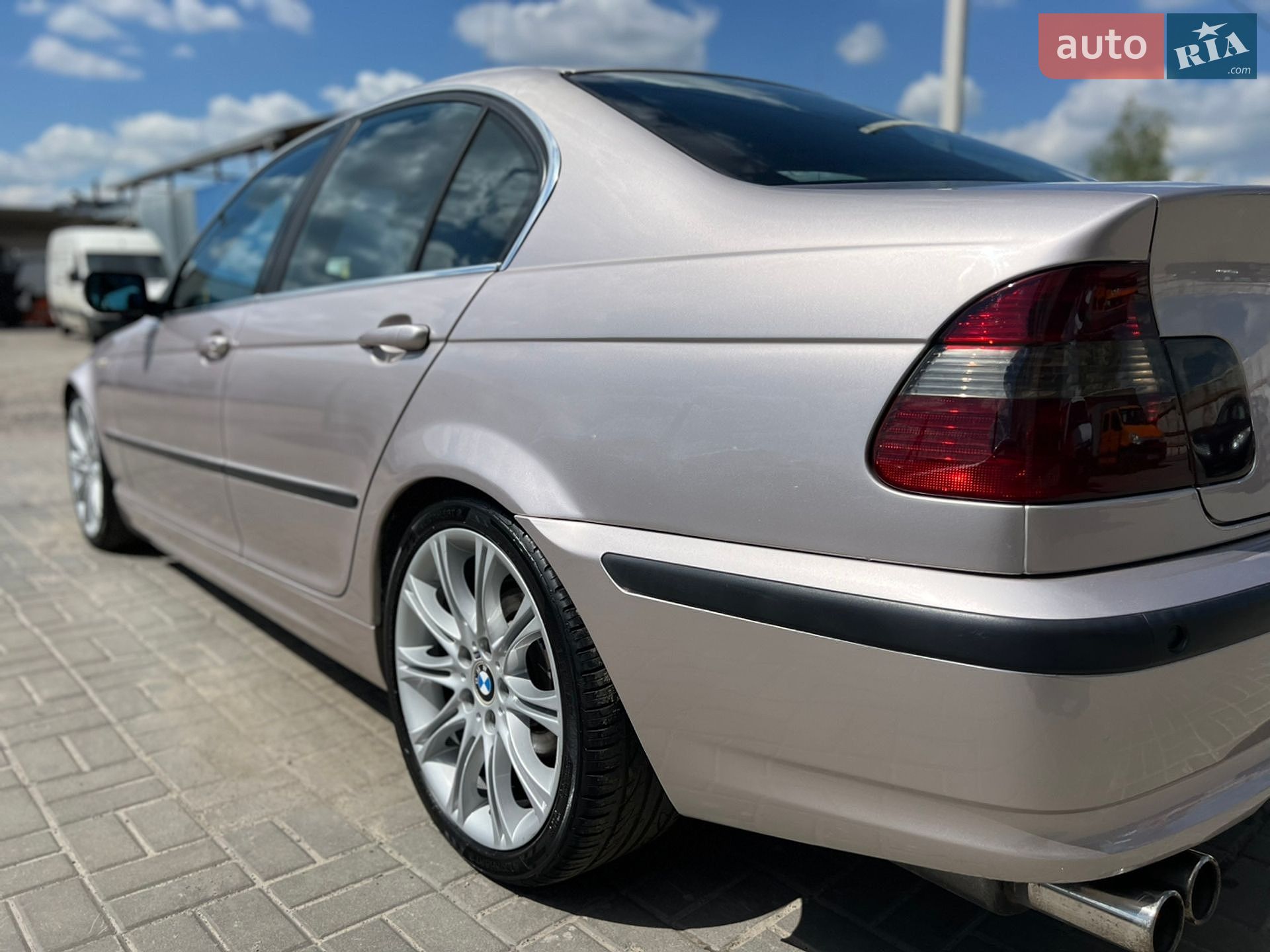 BMW 3 Series 2004 VIN WBAEY71080KS58211 фото оголошення 19 з 79