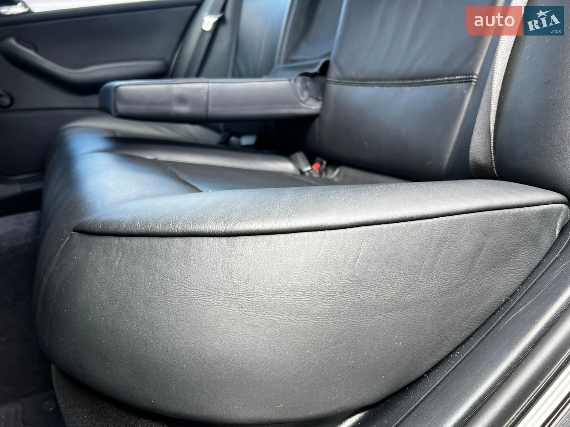 BMW 3 Series 2004 VIN WBAEY71080KS58211 фото оголошення 28 з 79