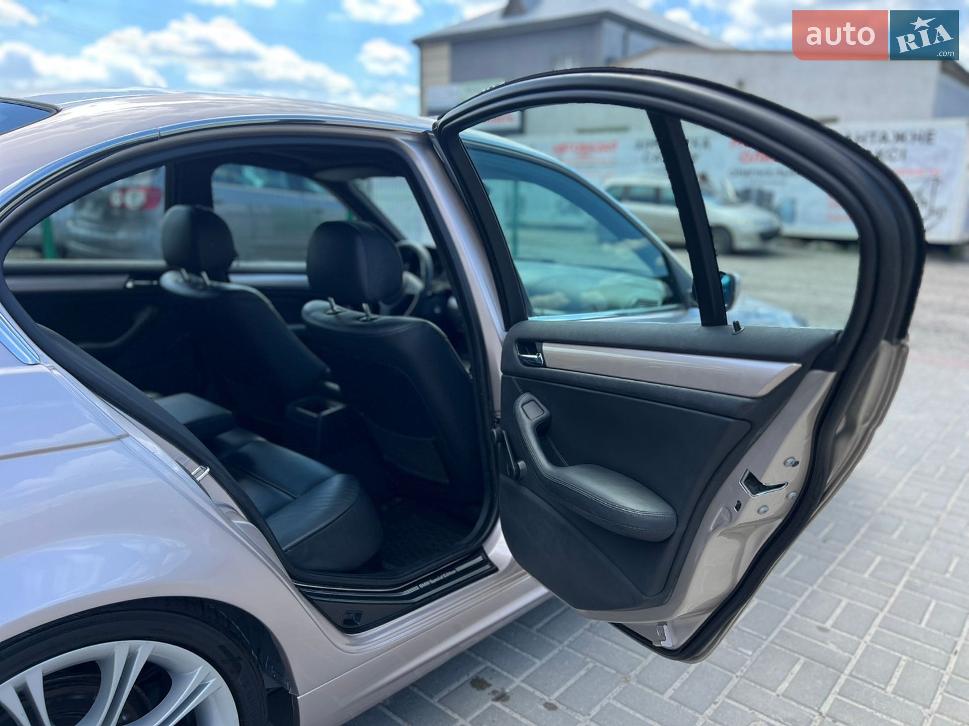 BMW 3 Series 2004 VIN WBAEY71080KS58211 фото оголошення 71 з 79
