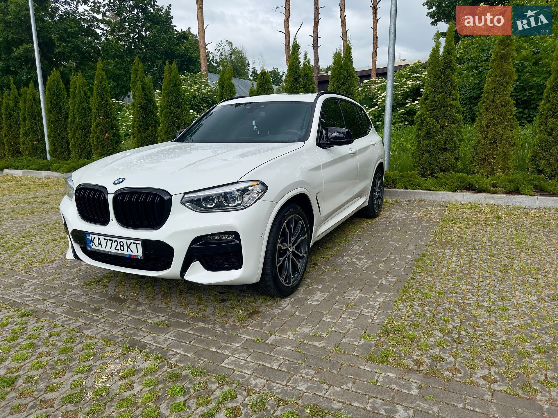 BMW X3 2020 VIN 5UXTY3C02L9D66708 фото оголошення 2 з 26