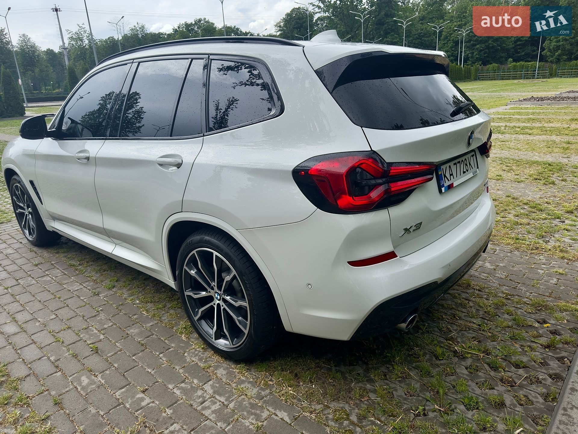 BMW X3 2020 VIN 5UXTY3C02L9D66708 фото оголошення 4 з 26