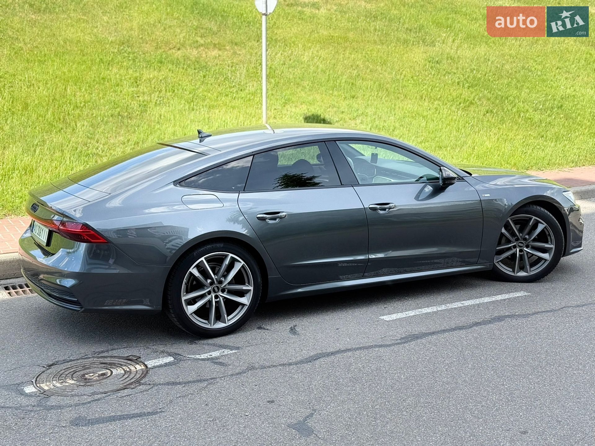 Audi A7 Sportback 2021 VIN WAUZZZF22MN082667 фото оголошення 18 з 44