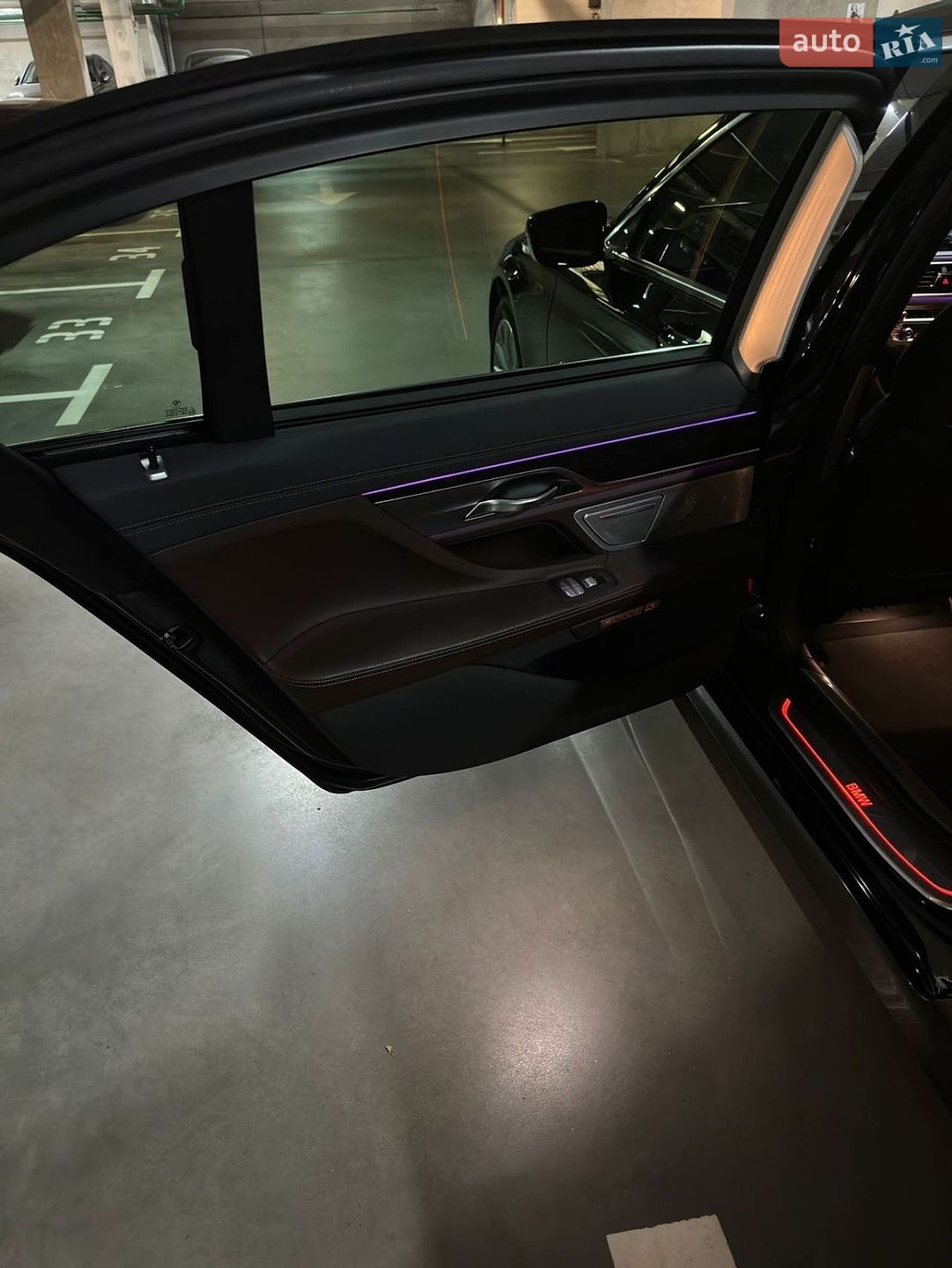 BMW 7 Series 2015 VIN WBA7F21040G382450 фото оголошення 11 з 43