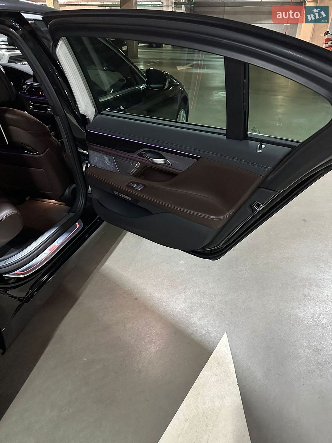 BMW 7 Series 2015 VIN WBA7F21040G382450 фото оголошення 12 з 43