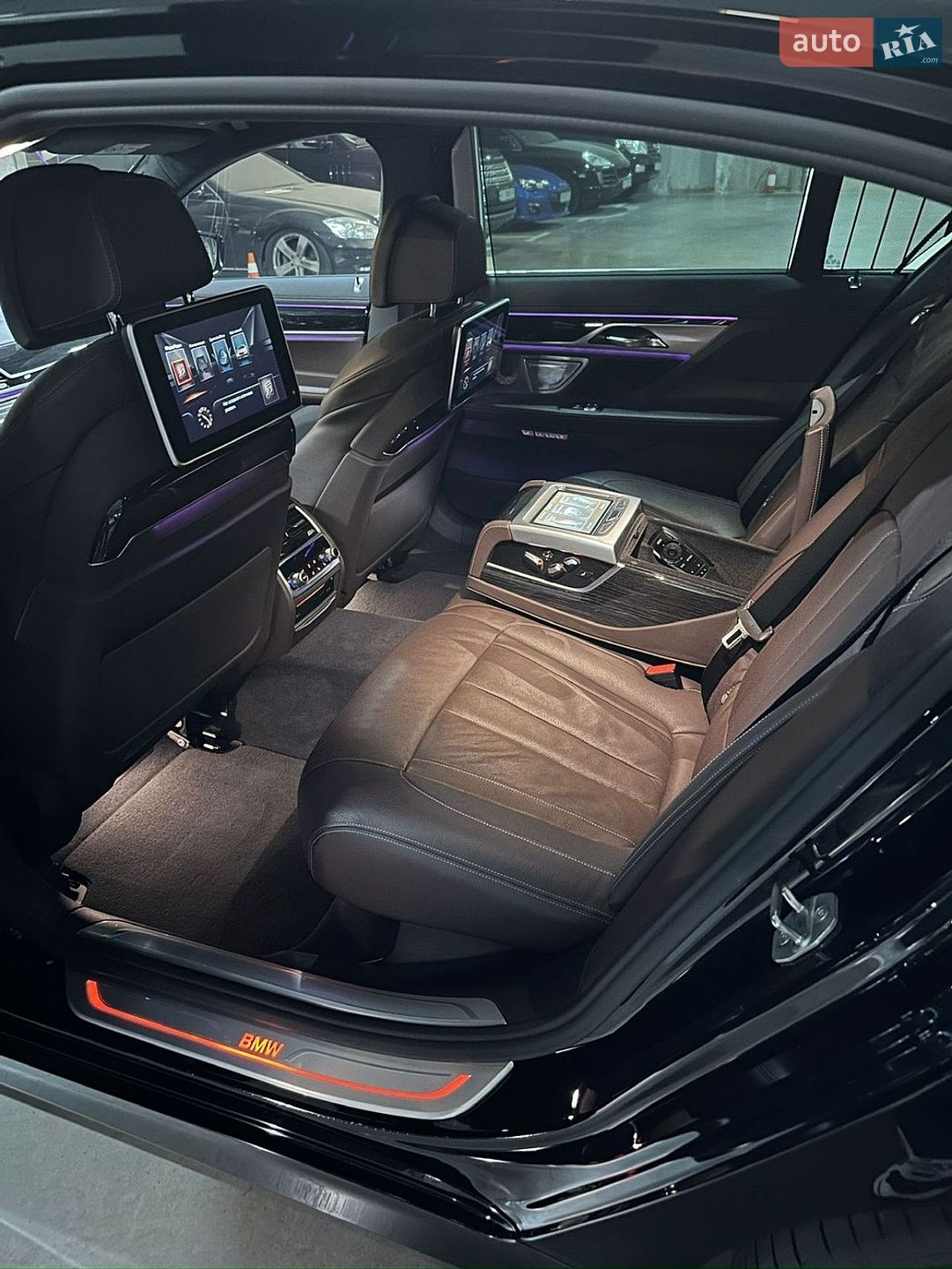BMW 7 Series 2015 VIN WBA7F21040G382450 фото оголошення 28 з 43