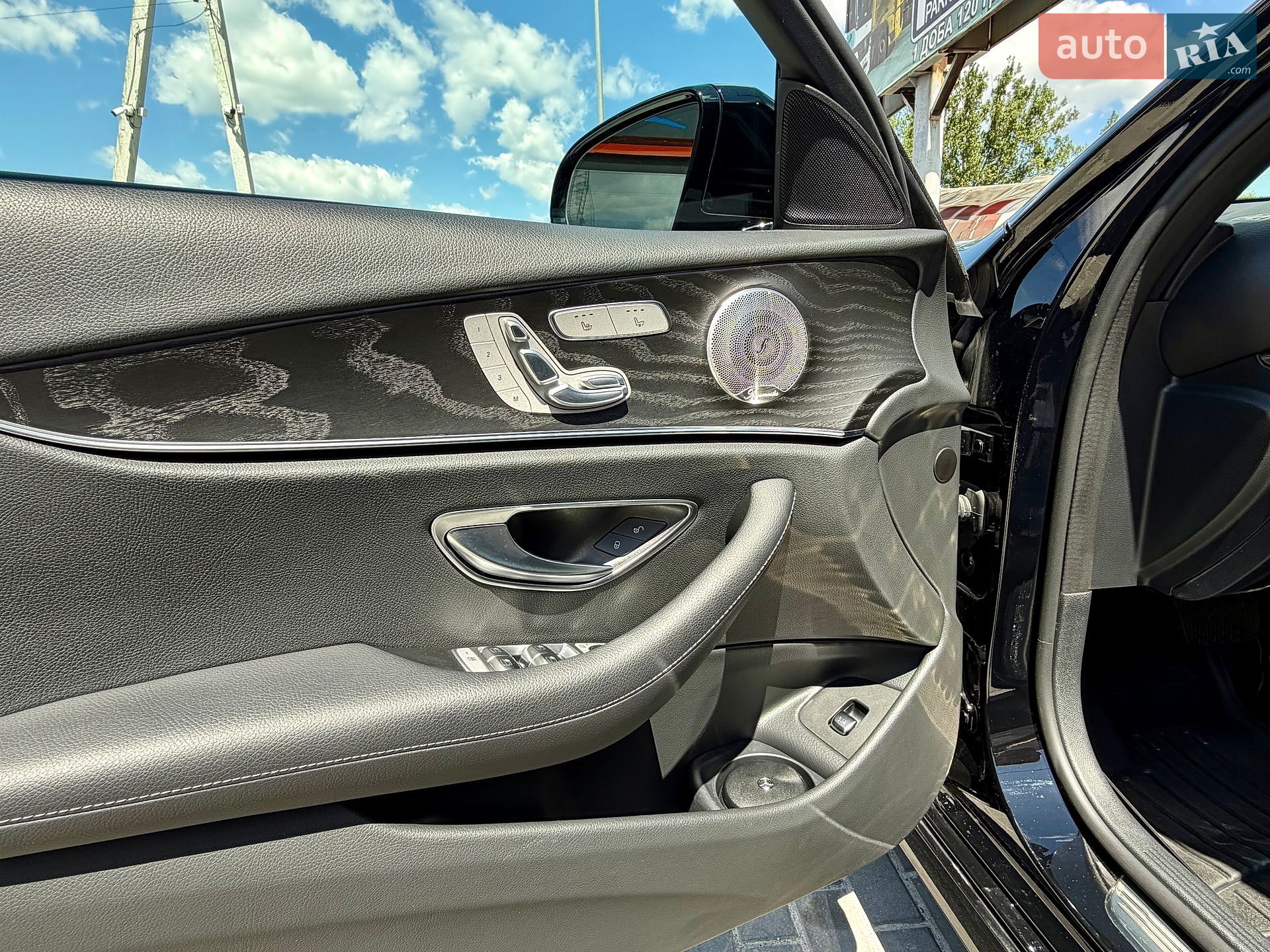 Mercedes-Benz E-Class 2023 VIN W1KZF5KB1PB181969 фото оголошення 40 з 68