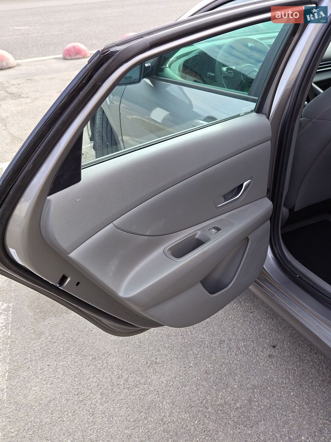 Hyundai Elantra 2023 VIN KMHLM4AJ3PU059056 фото оголошення 13 з 29
