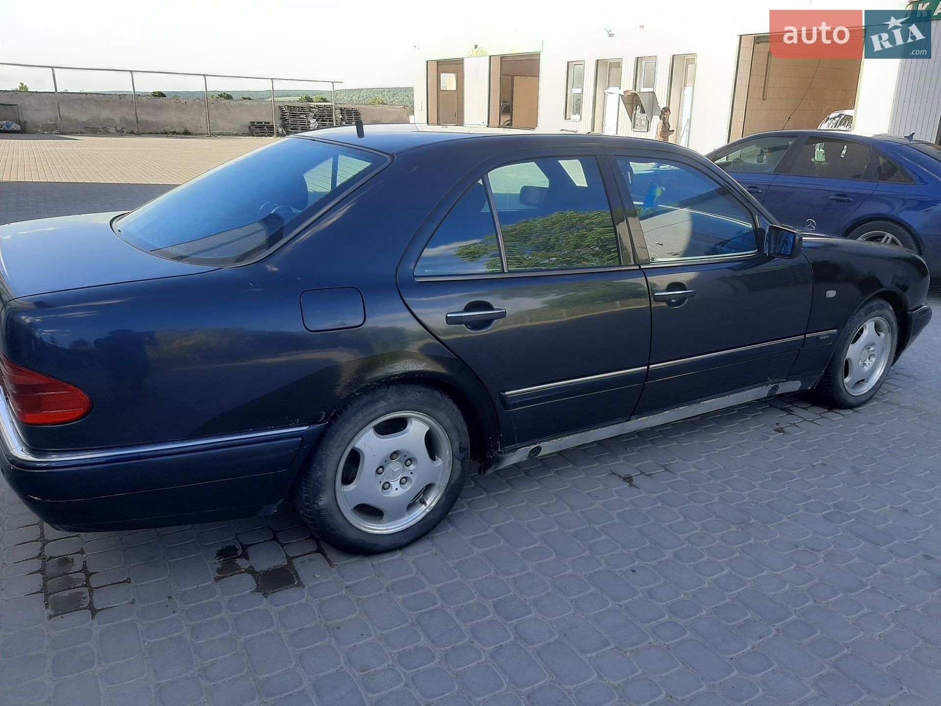 Mercedes-Benz E-Class 1997 VIN WDB2100631A443745 фото оголошення 3 з 18
