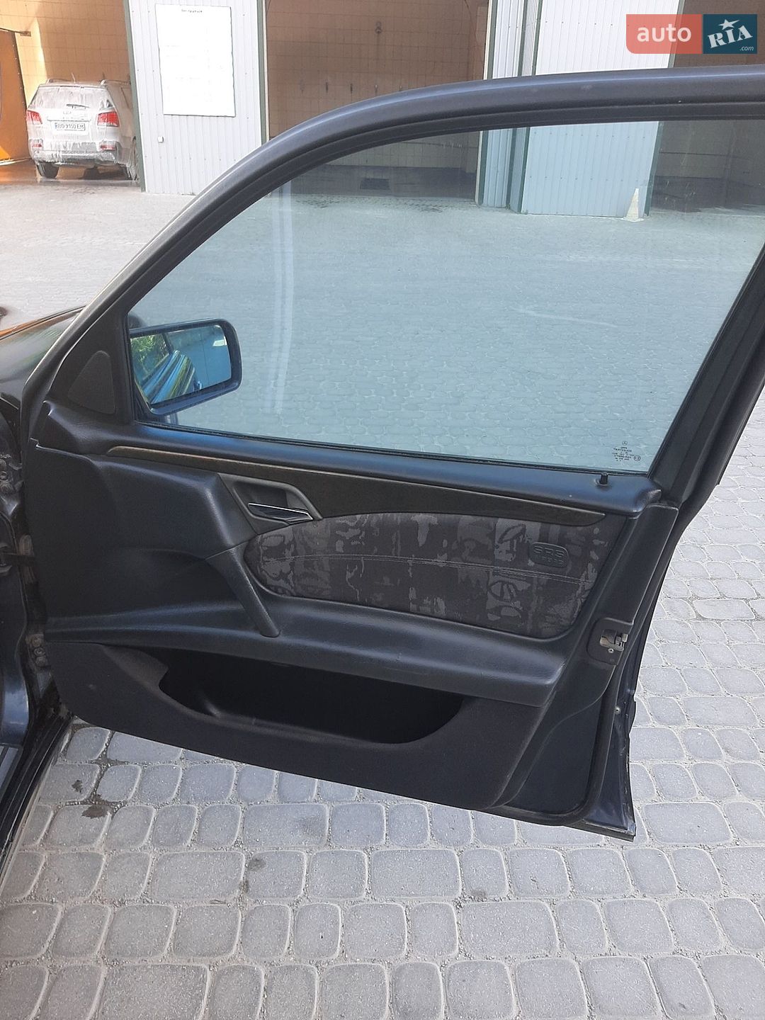 Mercedes-Benz E-Class 1997 VIN WDB2100631A443745 фото оголошення 4 з 18