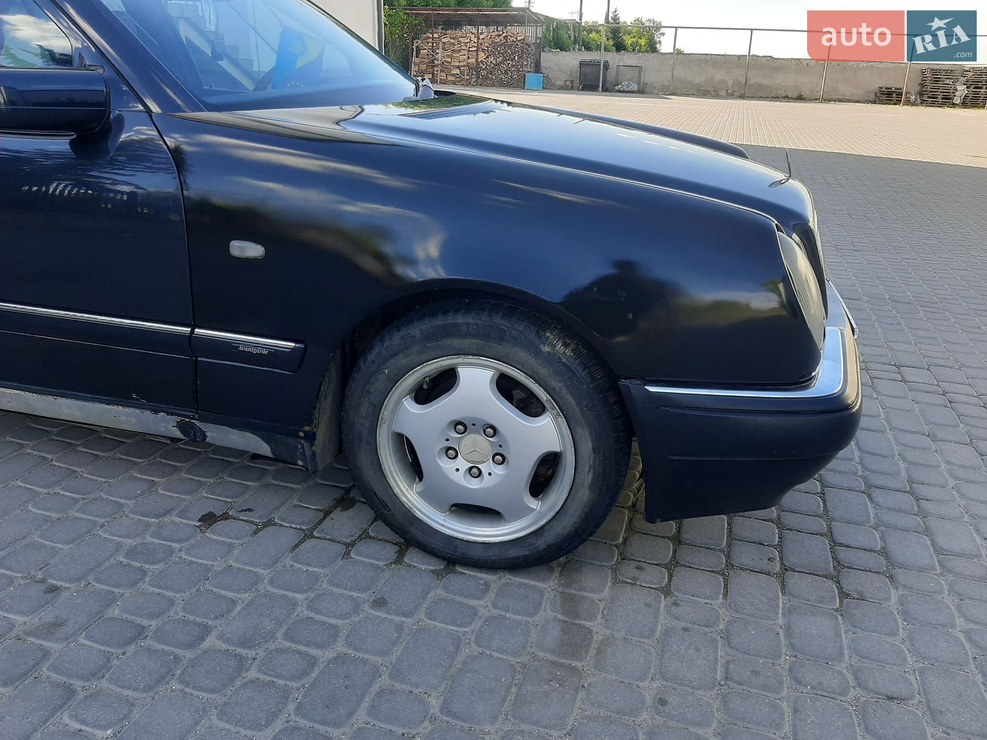 Mercedes-Benz E-Class 1997 VIN WDB2100631A443745 фото оголошення 9 з 18